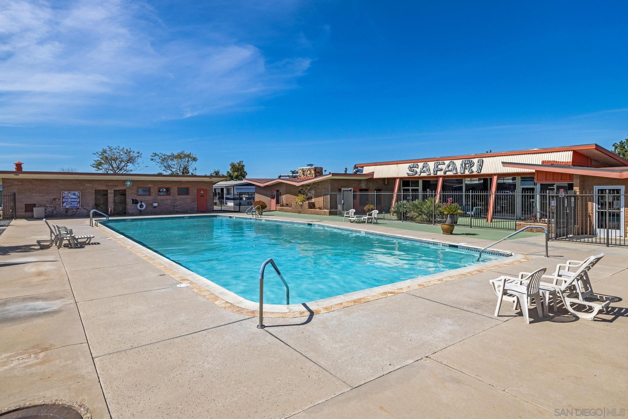 Detail Gallery Image 15 of 18 For 1174 E Main  #62,  El Cajon,  CA 92021 - 2 Beds | 2 Baths