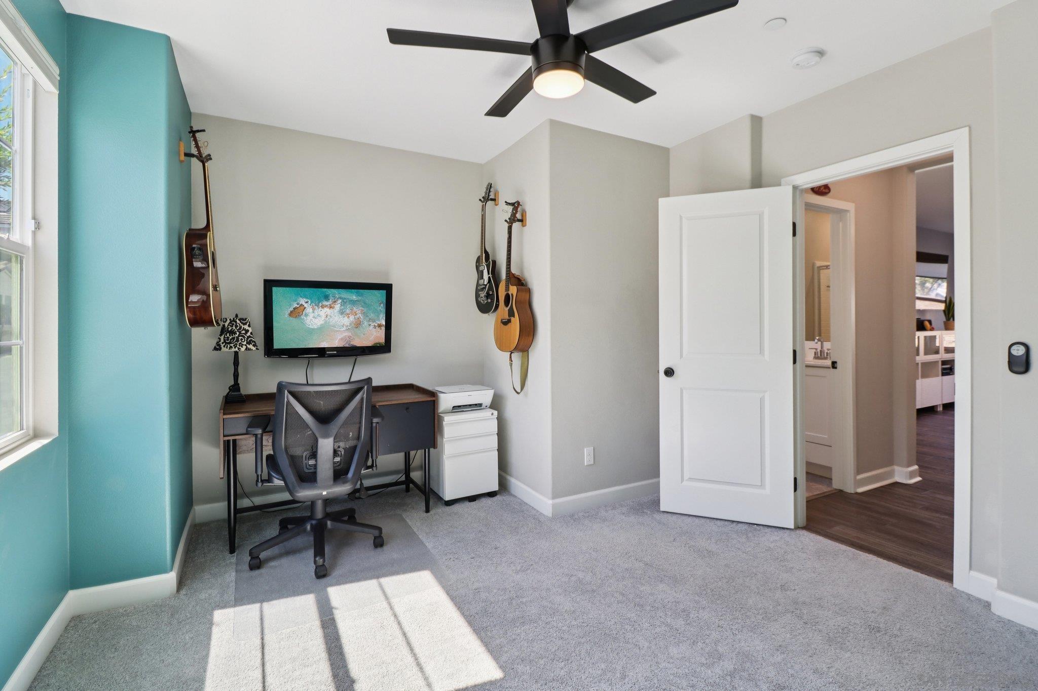 Detail Gallery Image 17 of 60 For 10128  Hercules Way, Spring Valley,  CA 91977 - 4 Beds | 3 Baths