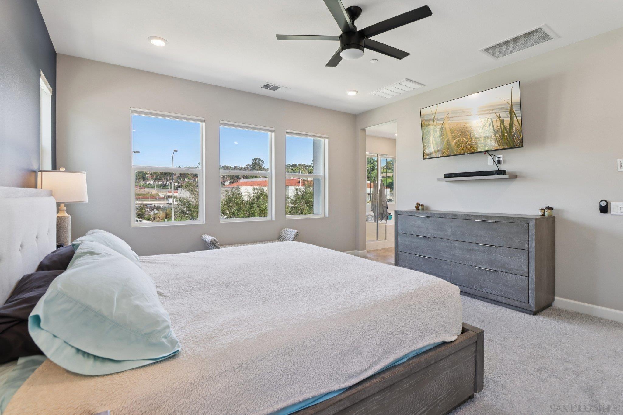 Detail Gallery Image 24 of 60 For 10128  Hercules Way, Spring Valley,  CA 91977 - 4 Beds | 3 Baths