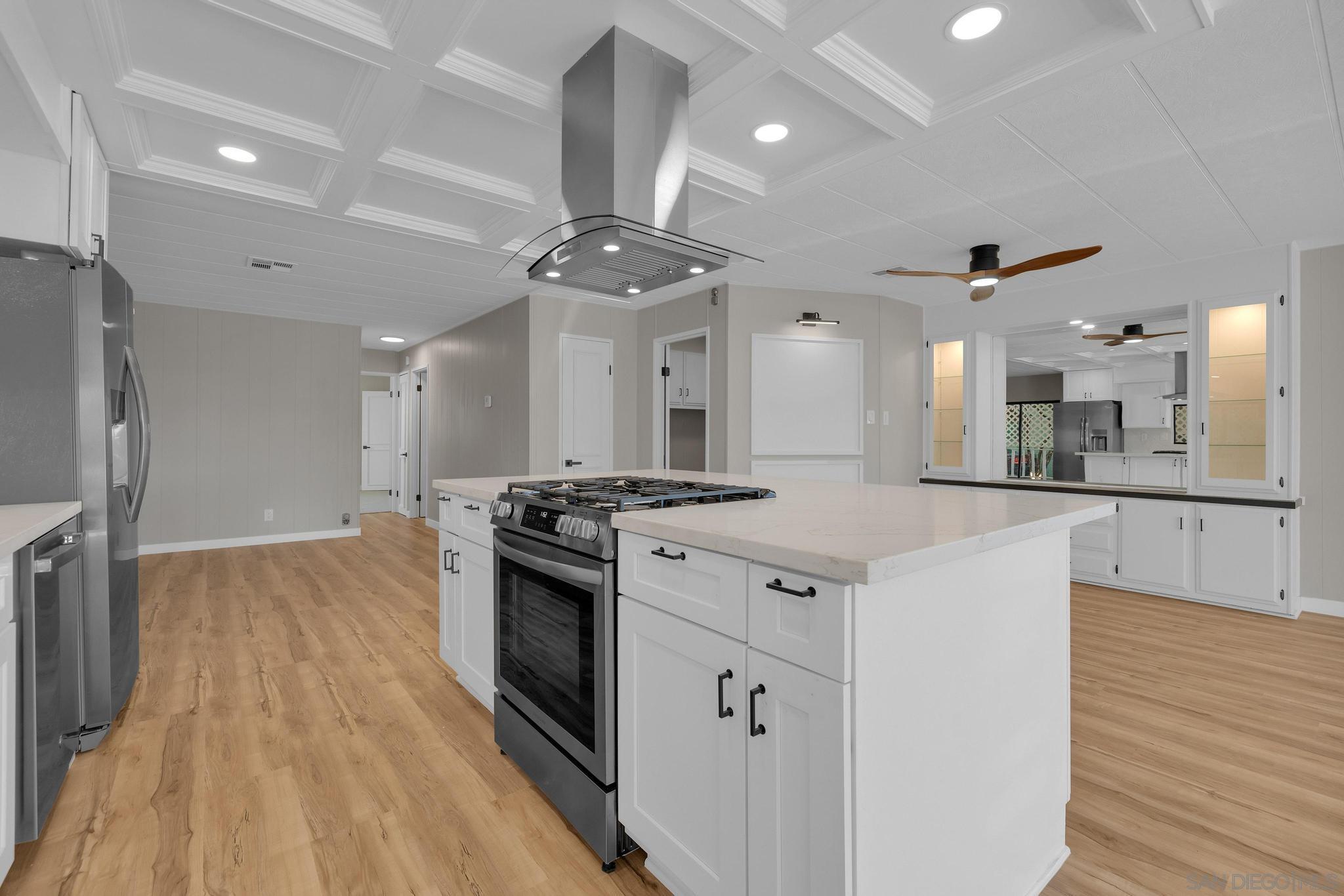 Detail Gallery Image 2 of 29 For 10770  Jamacha Rd  38, Spring Valley,  CA 91978 - 2 Beds | 2 Baths