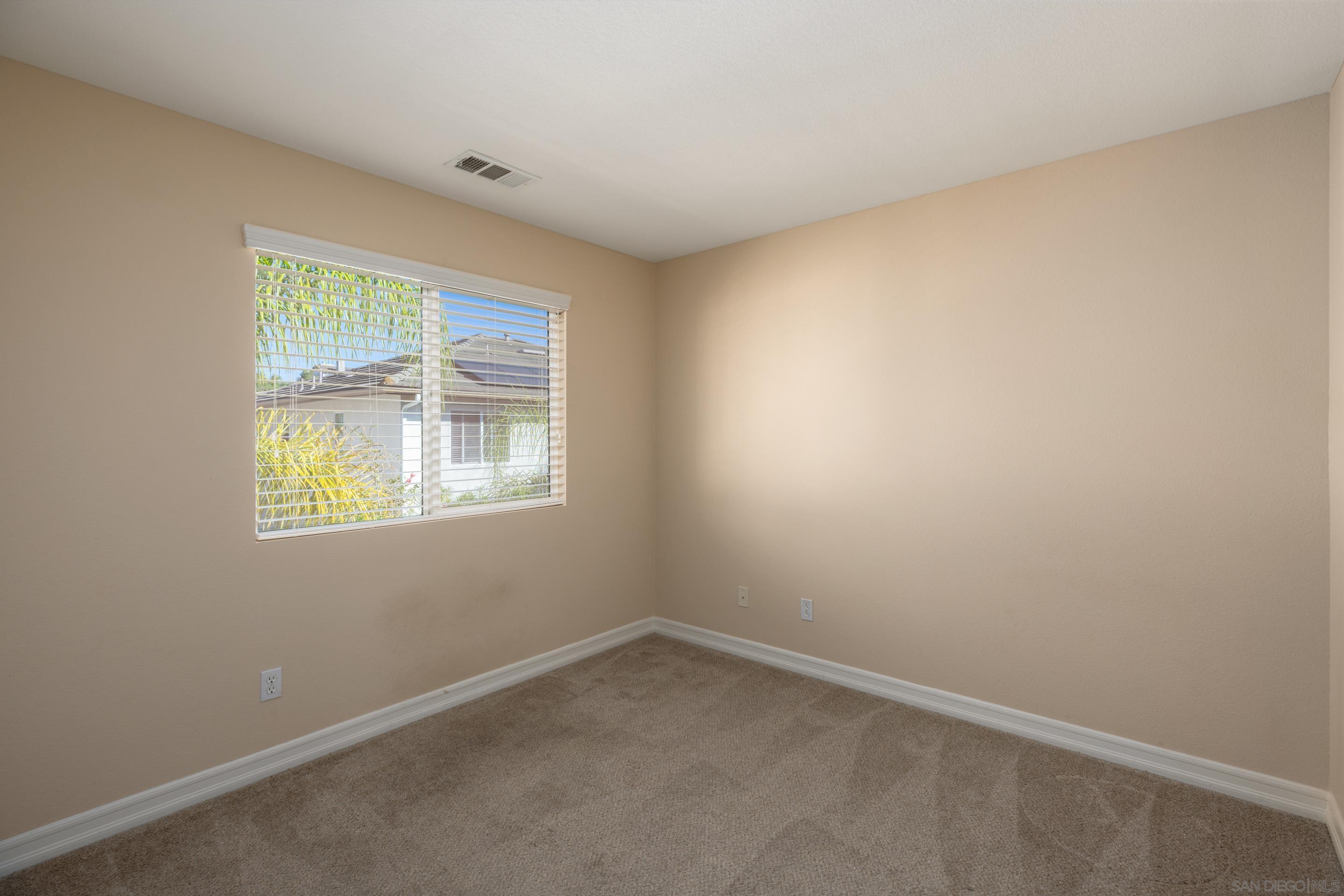 Detail Gallery Image 20 of 30 For 10527  Hollingsworth, San Diego,  CA 92127 - 4 Beds | 2/1 Baths