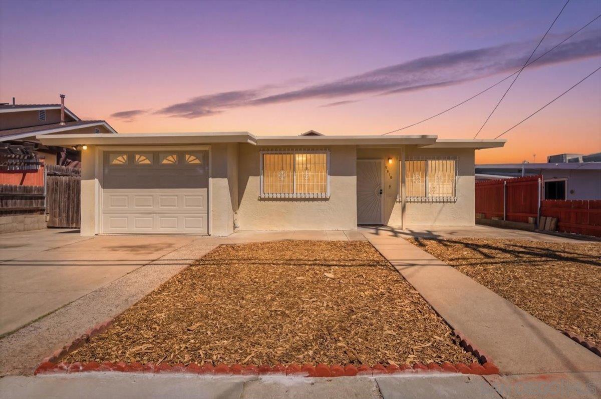 Detail Gallery Image 39 of 39 For 5810  Redwood Street, San Diego,  CA 92105 - 3 Beds | 2 Baths