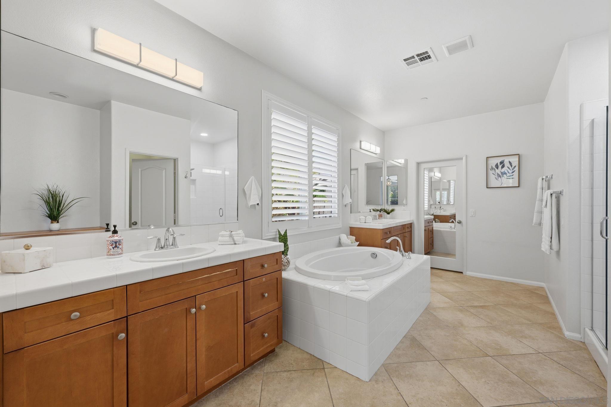 Detail Gallery Image 25 of 56 For 3257  Timken Circle, Escondido,  CA 92027 - 6 Beds | 3/1 Baths