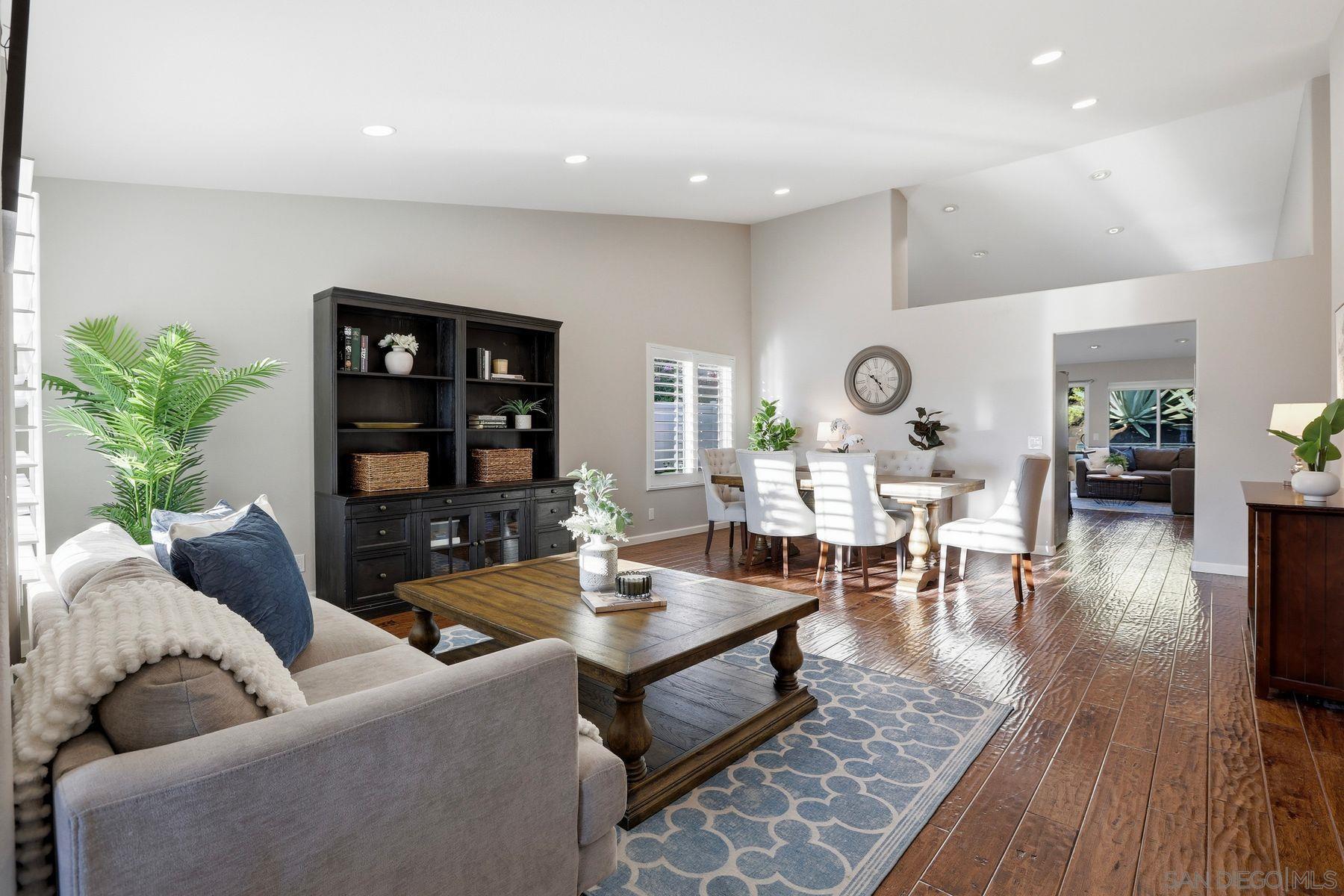 Detail Gallery Image 3 of 54 For 1424  Calle Marbella, Oceanside,  CA 92056 - 3 Beds | 2 Baths