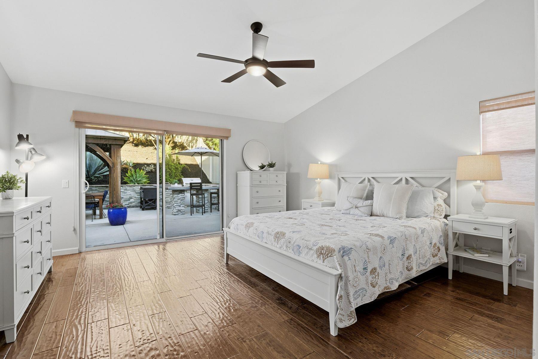 Detail Gallery Image 5 of 54 For 1424  Calle Marbella, Oceanside,  CA 92056 - 3 Beds | 2 Baths