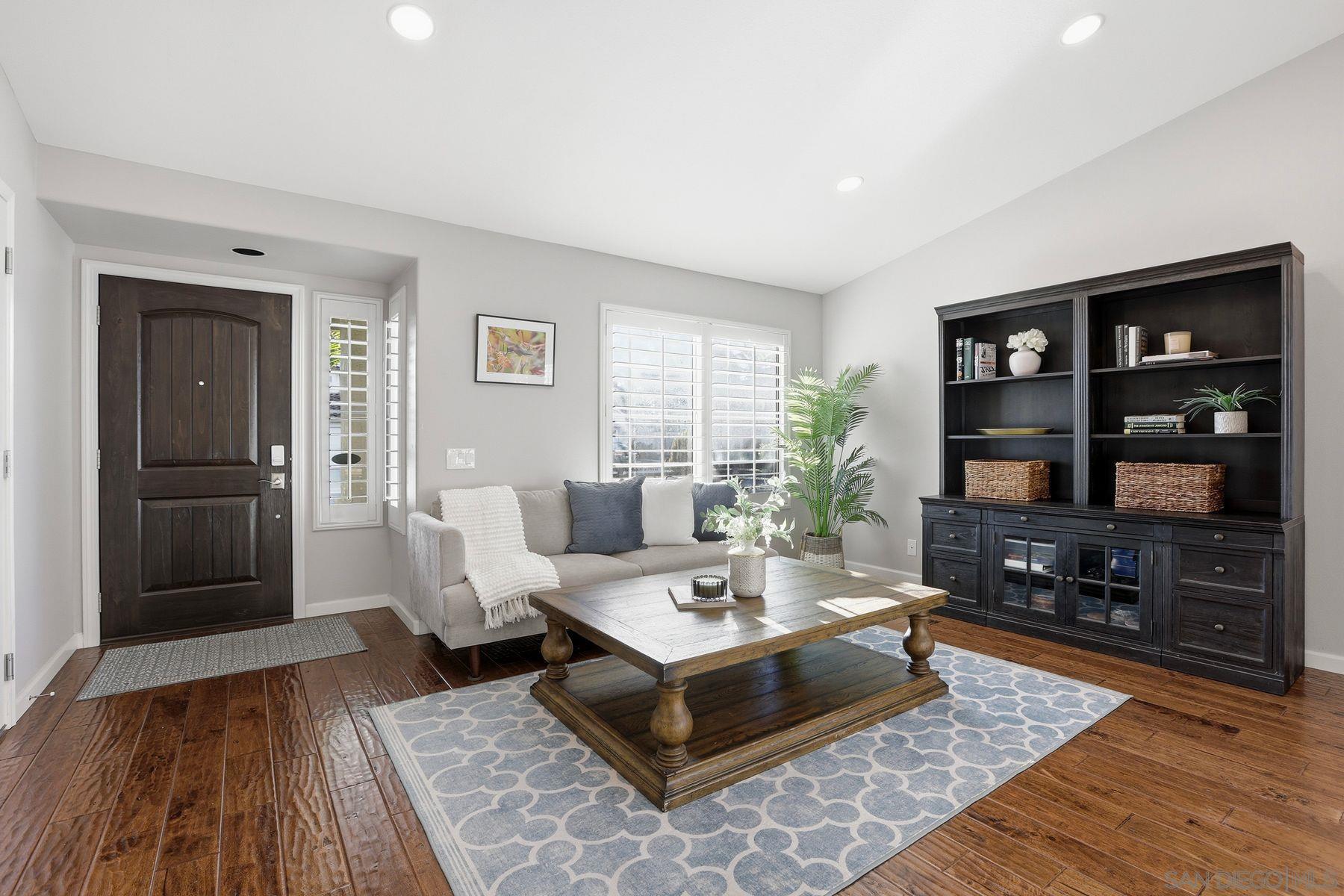 Detail Gallery Image 6 of 54 For 1424  Calle Marbella, Oceanside,  CA 92056 - 3 Beds | 2 Baths