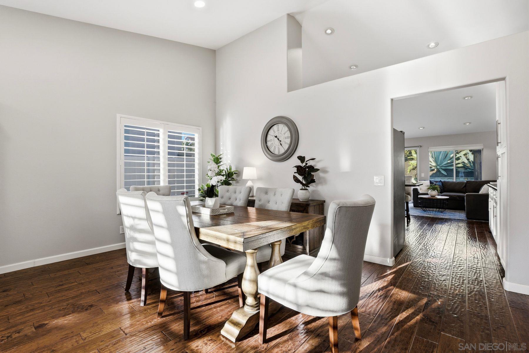 Detail Gallery Image 9 of 54 For 1424  Calle Marbella, Oceanside,  CA 92056 - 3 Beds | 2 Baths