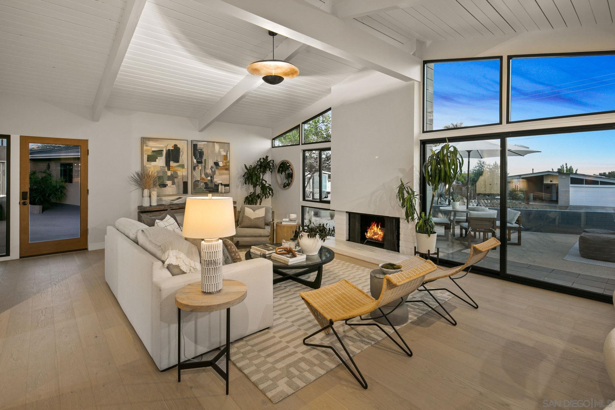 Detail Gallery Image 24 of 49 For 2526  Aster St, San Diego,  CA 92109 - 4 Beds | 2 Baths