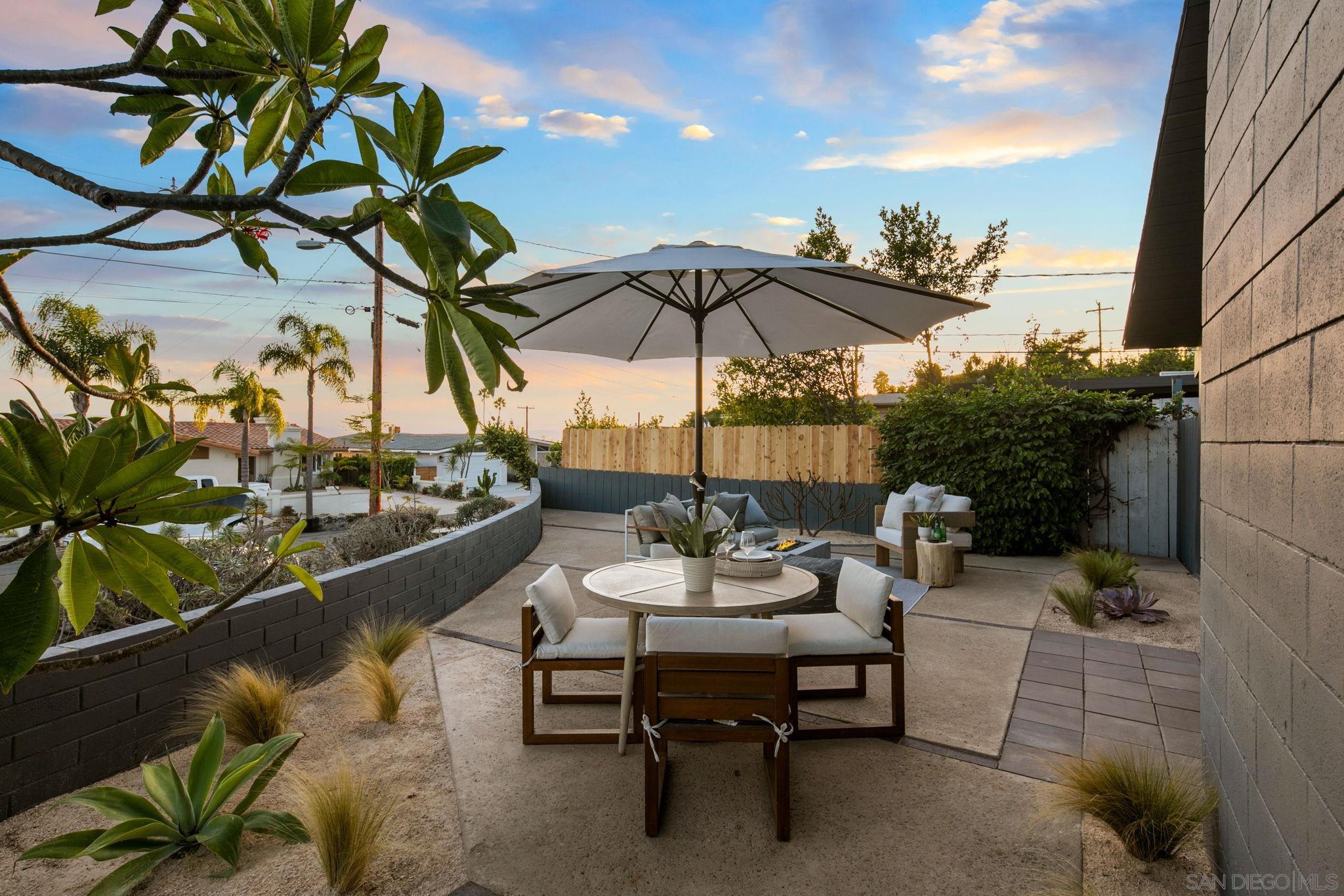 Detail Gallery Image 25 of 49 For 2526  Aster St, San Diego,  CA 92109 - 4 Beds | 2 Baths