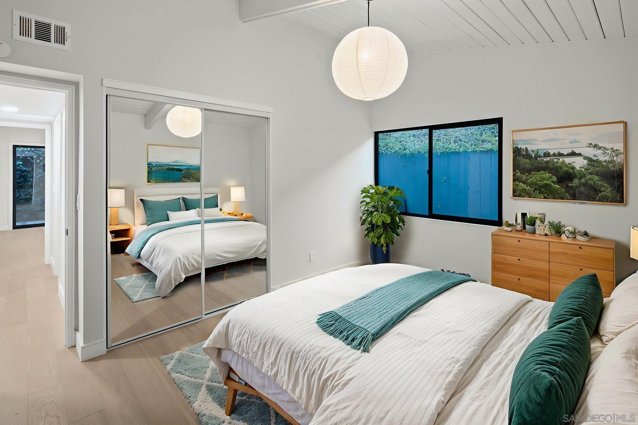 Detail Gallery Image 40 of 49 For 2526  Aster St, San Diego,  CA 92109 - 4 Beds | 2 Baths