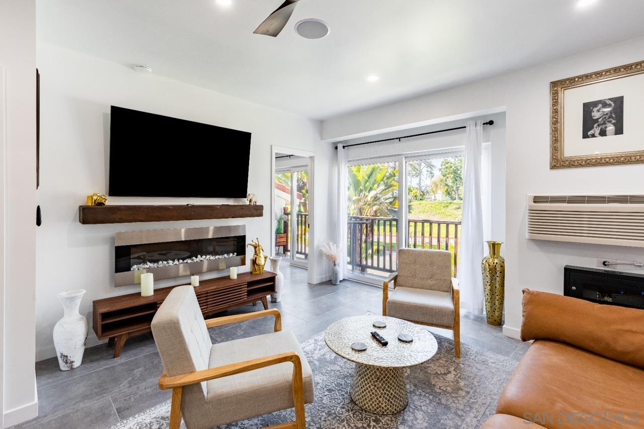 Detail Gallery Image 5 of 33 For 2003  Costa Del Mar Rd  #671,  Carlsbad,  CA 92009 - 1 Beds | 1/1 Baths