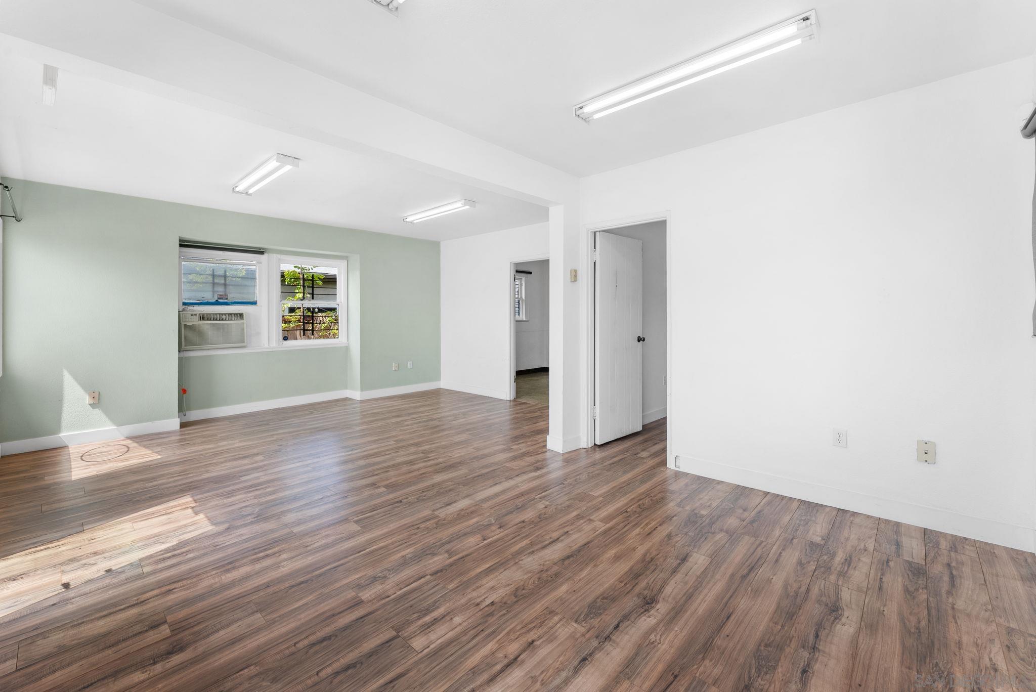 Detail Gallery Image 14 of 27 For 2820  Adams Ave, San Diego,  CA 92116 - – Beds | – Baths