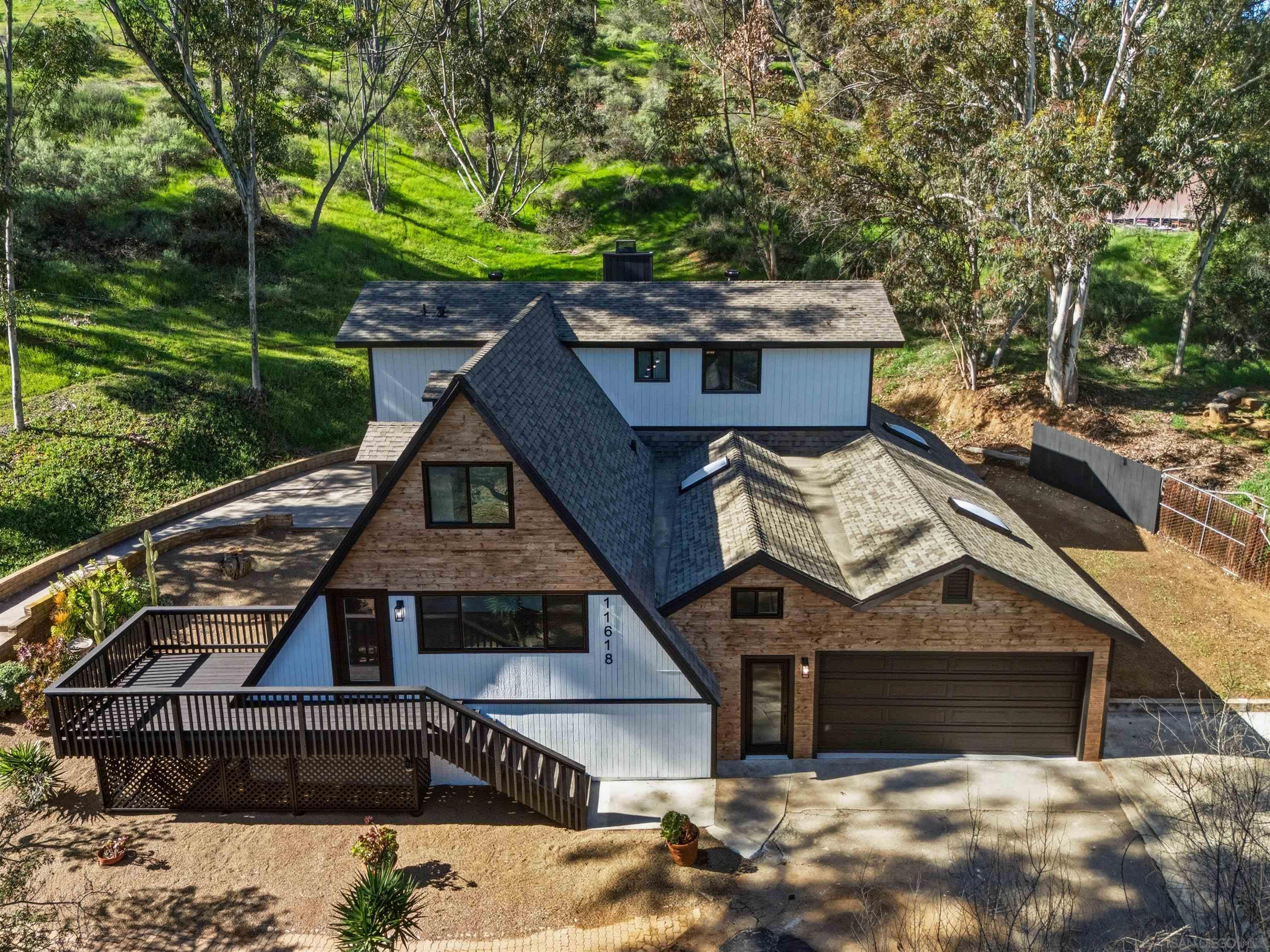 Detail Gallery Image 25 of 27 For 11618  Johnson Lake Road, Lakeside,  CA 92040 - 4 Beds | 3 Baths