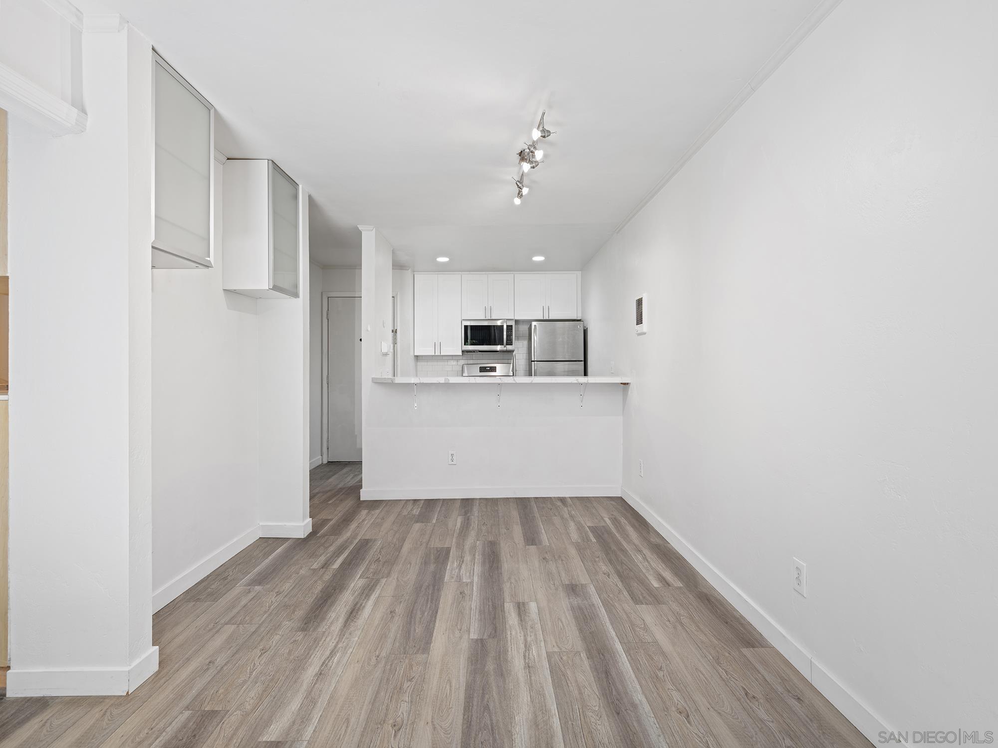 Detail Gallery Image 2 of 33 For 1605  Hotel Cir S  #B114,  San Diego,  CA 92108 - 0 Beds | 1 Baths