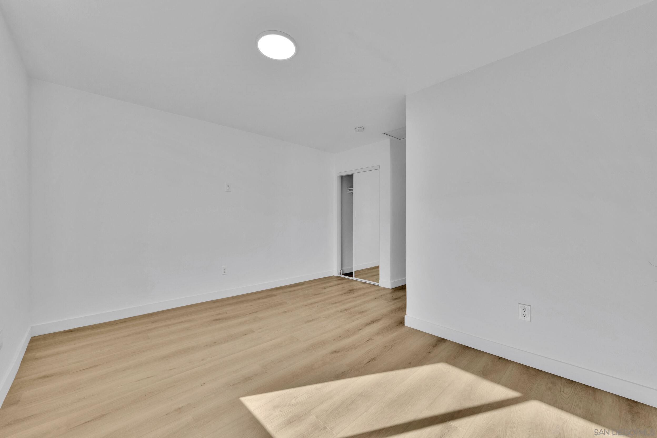 Detail Gallery Image 15 of 26 For 4312  Winona Ave, San Diego,  CA 92115 - 2 Beds | 2 Baths