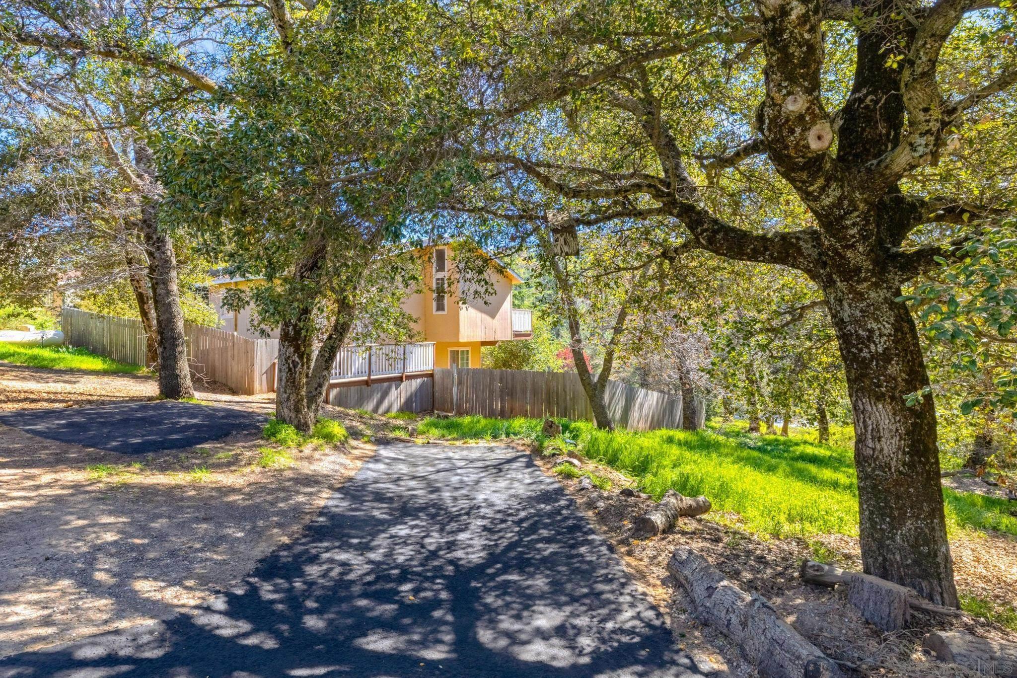 Detail Gallery Image 2 of 13 For 2610  Salton Vista Dr, Julian,  CA 92036 - 3 Beds | 2 Baths