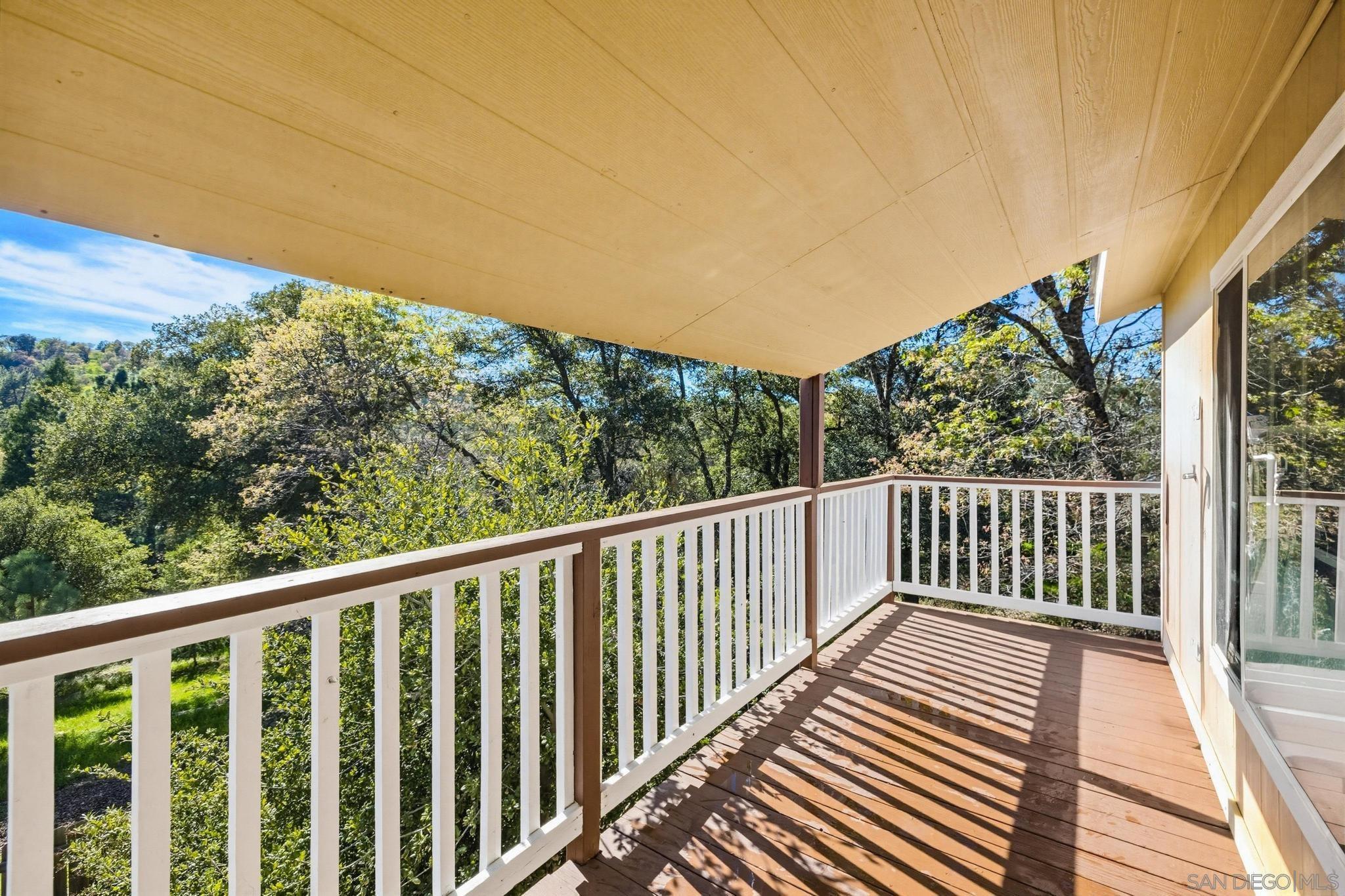 Detail Gallery Image 3 of 13 For 2610  Salton Vista Dr, Julian,  CA 92036 - 3 Beds | 2 Baths