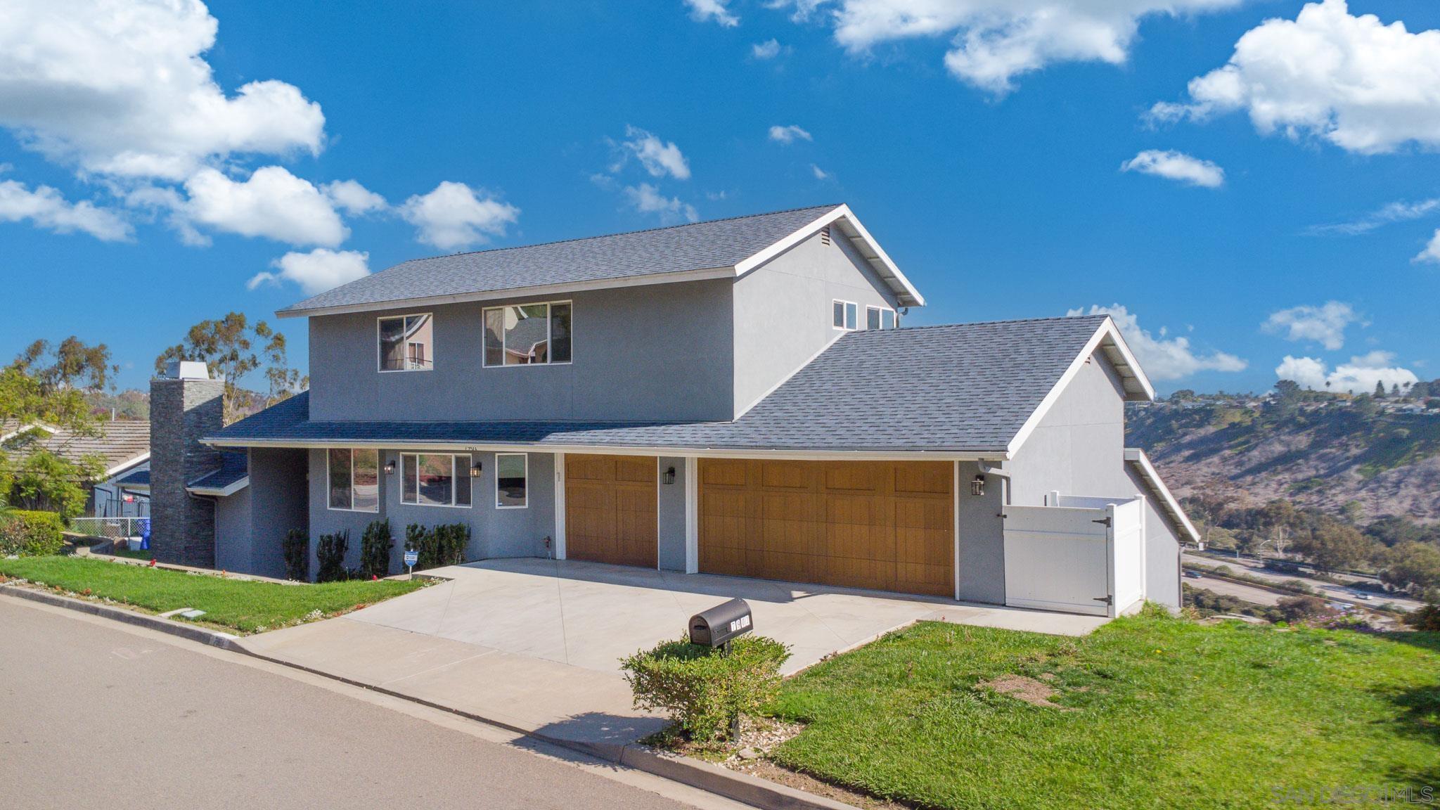 Detail Gallery Image 36 of 50 For 7901  Avenida Kirjah  Apn: 346-820-02-00,  La Jolla,  CA 92037 - 6 Beds | 6/1 Baths