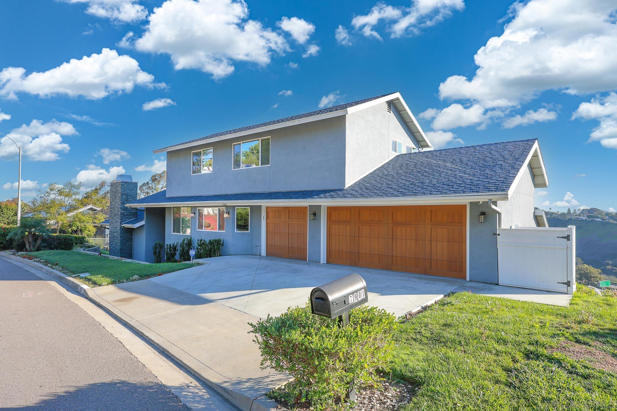 Detail Gallery Image 39 of 50 For 7901  Avenida Kirjah  Apn: 346-820-02-00,  La Jolla,  CA 92037 - 6 Beds | 6/1 Baths