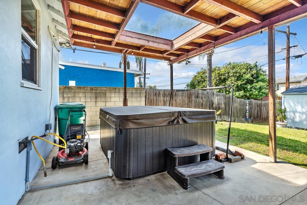 Detail Gallery Image 19 of 29 For 7722  Linda Vista Blvd, San Diego,  CA 92111 - 2 Beds | 1 Baths