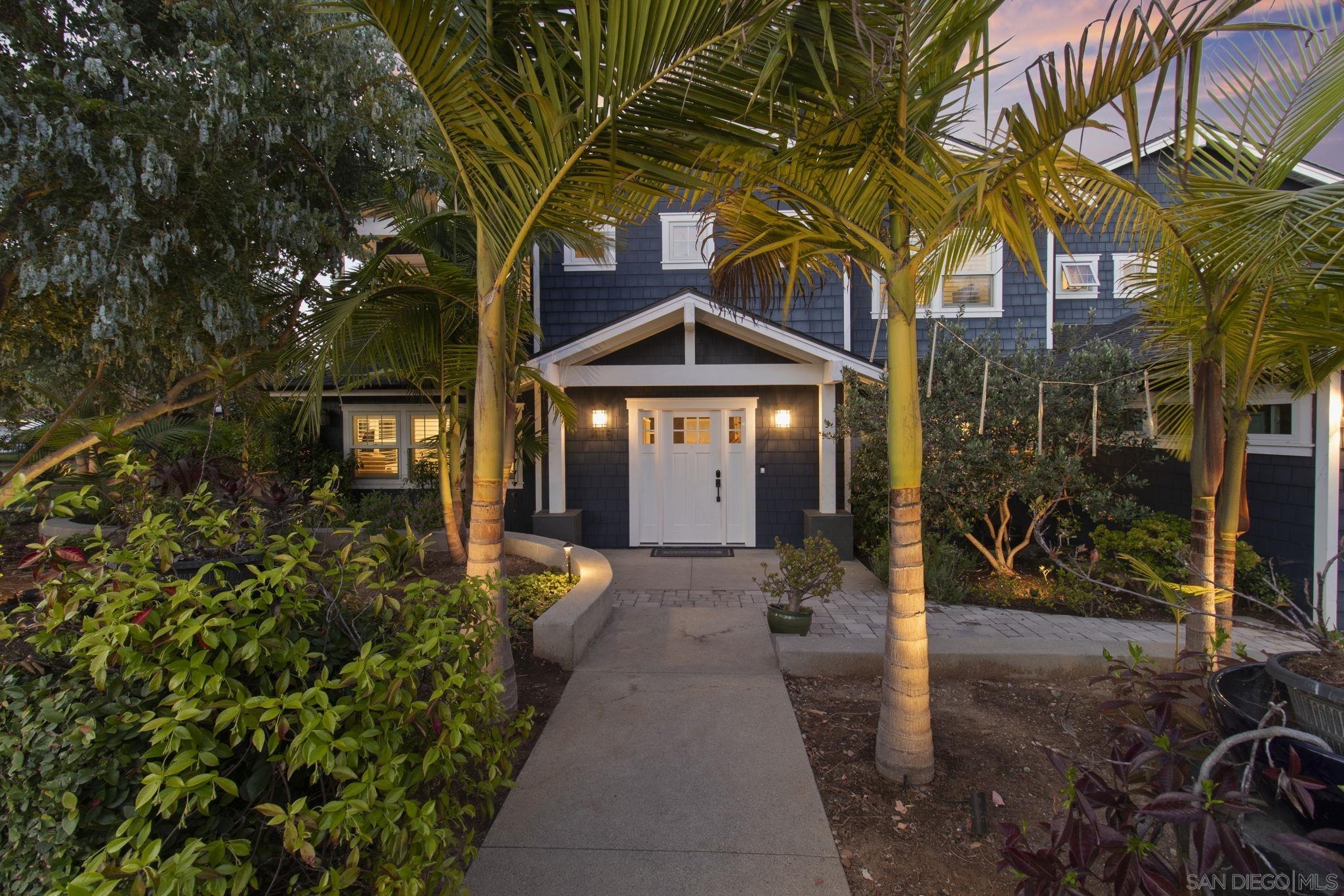 Detail Gallery Image 2 of 75 For 418  Parkwood Ln, Encinitas,  CA 92024 - 6 Beds | 5/1 Baths