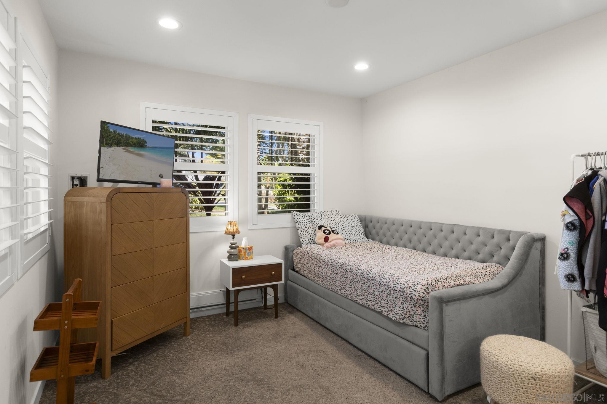 Detail Gallery Image 21 of 75 For 418  Parkwood Ln, Encinitas,  CA 92024 - 6 Beds | 5/1 Baths