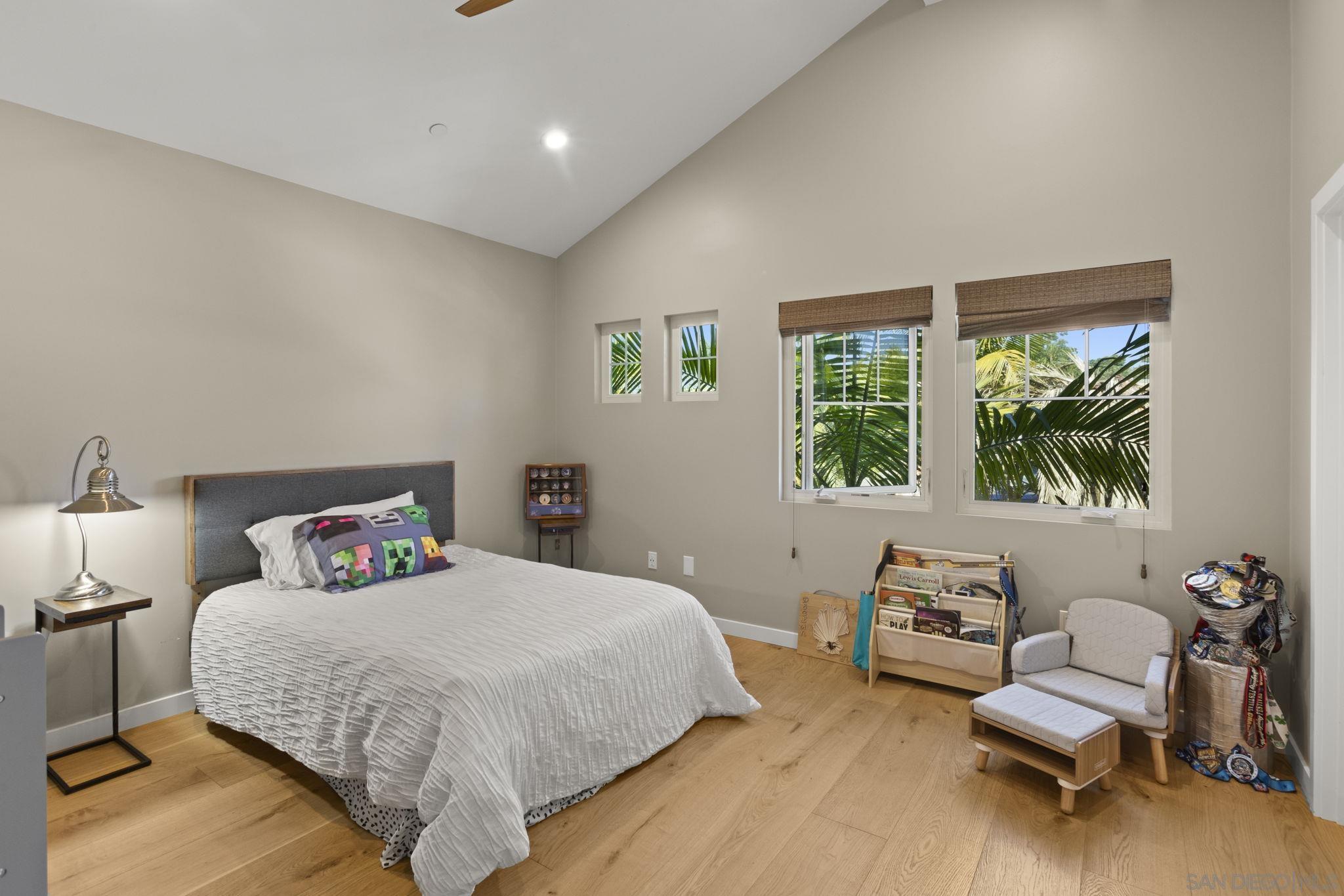Detail Gallery Image 27 of 75 For 418  Parkwood Ln, Encinitas,  CA 92024 - 6 Beds | 5/1 Baths