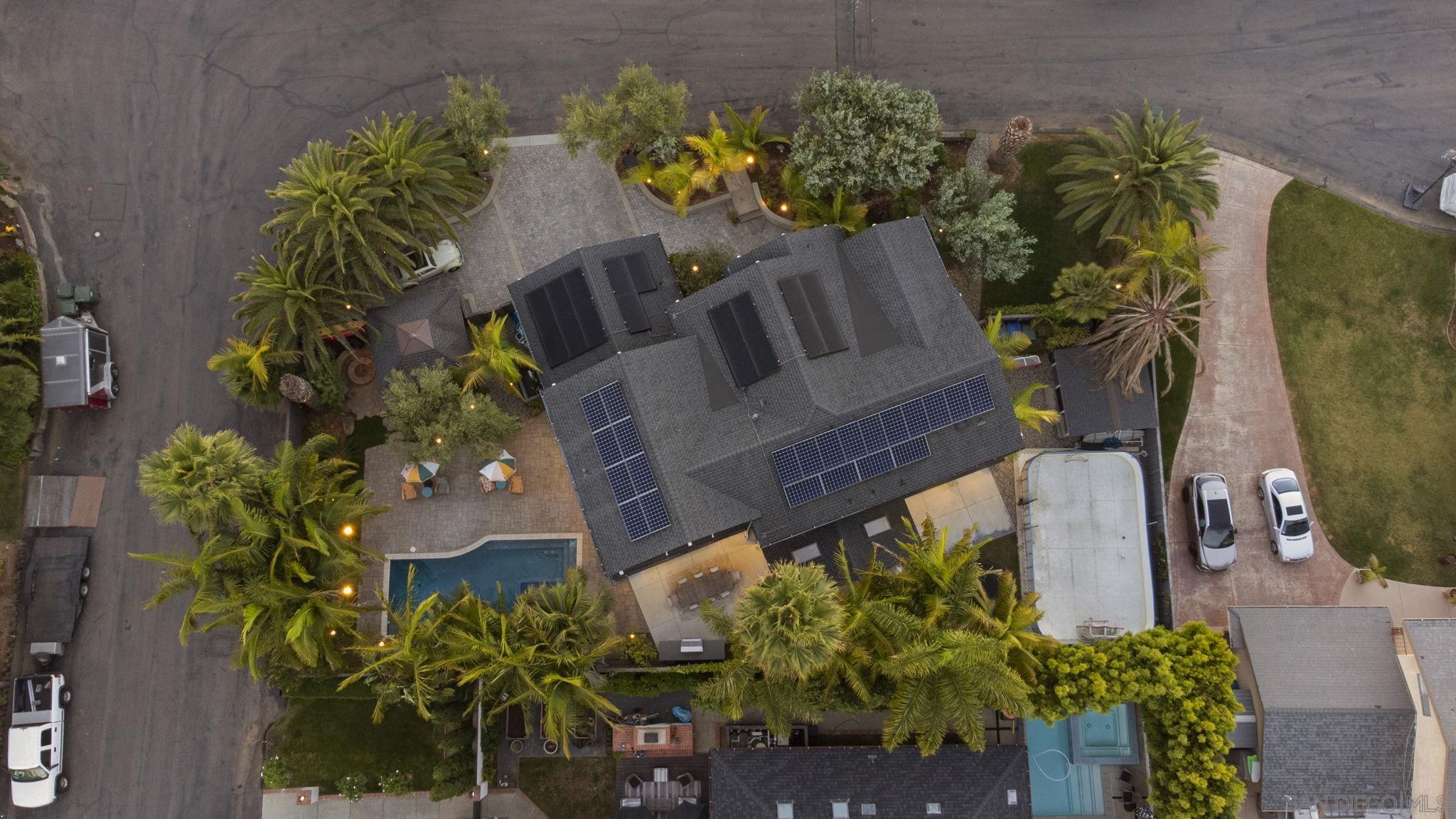 Detail Gallery Image 72 of 75 For 418  Parkwood Ln, Encinitas,  CA 92024 - 6 Beds | 5/1 Baths