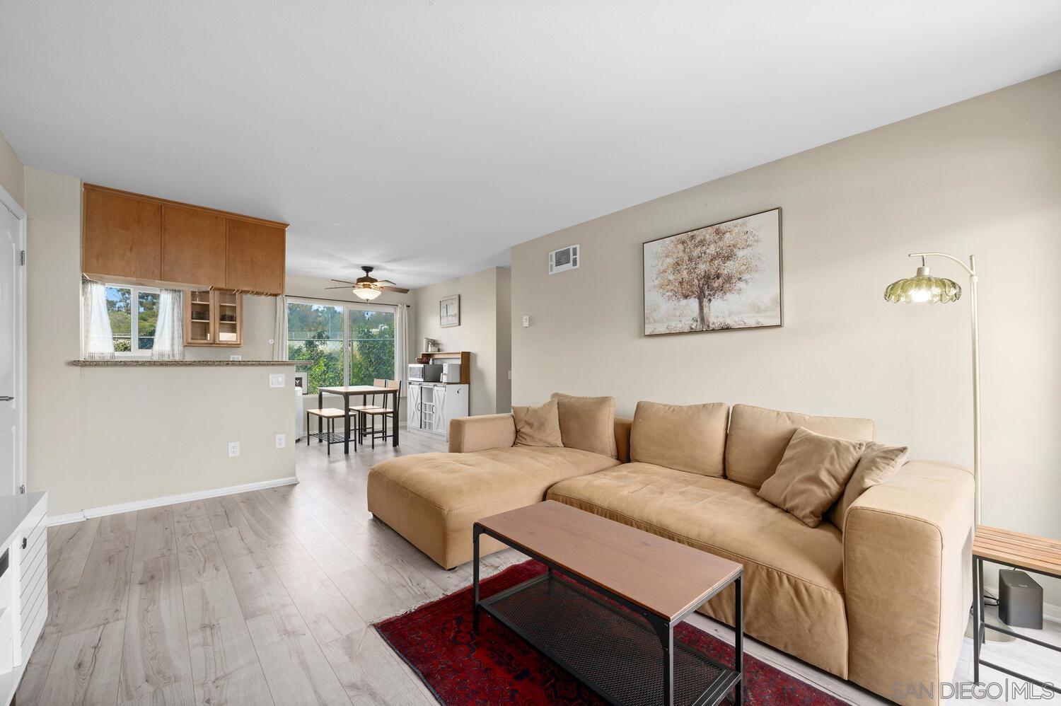 Front Image Thumbnail for SD260006593