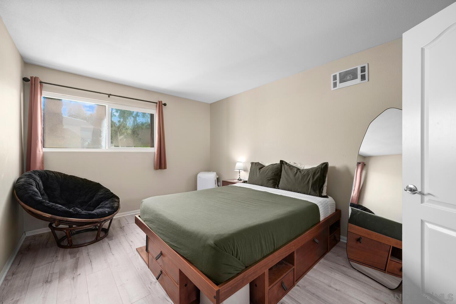 Detail Gallery Image 11 of 24 For 6333  College Grove Way, Uit 2104, San Diego,  CA 92115 - 1 Beds | 1 Baths