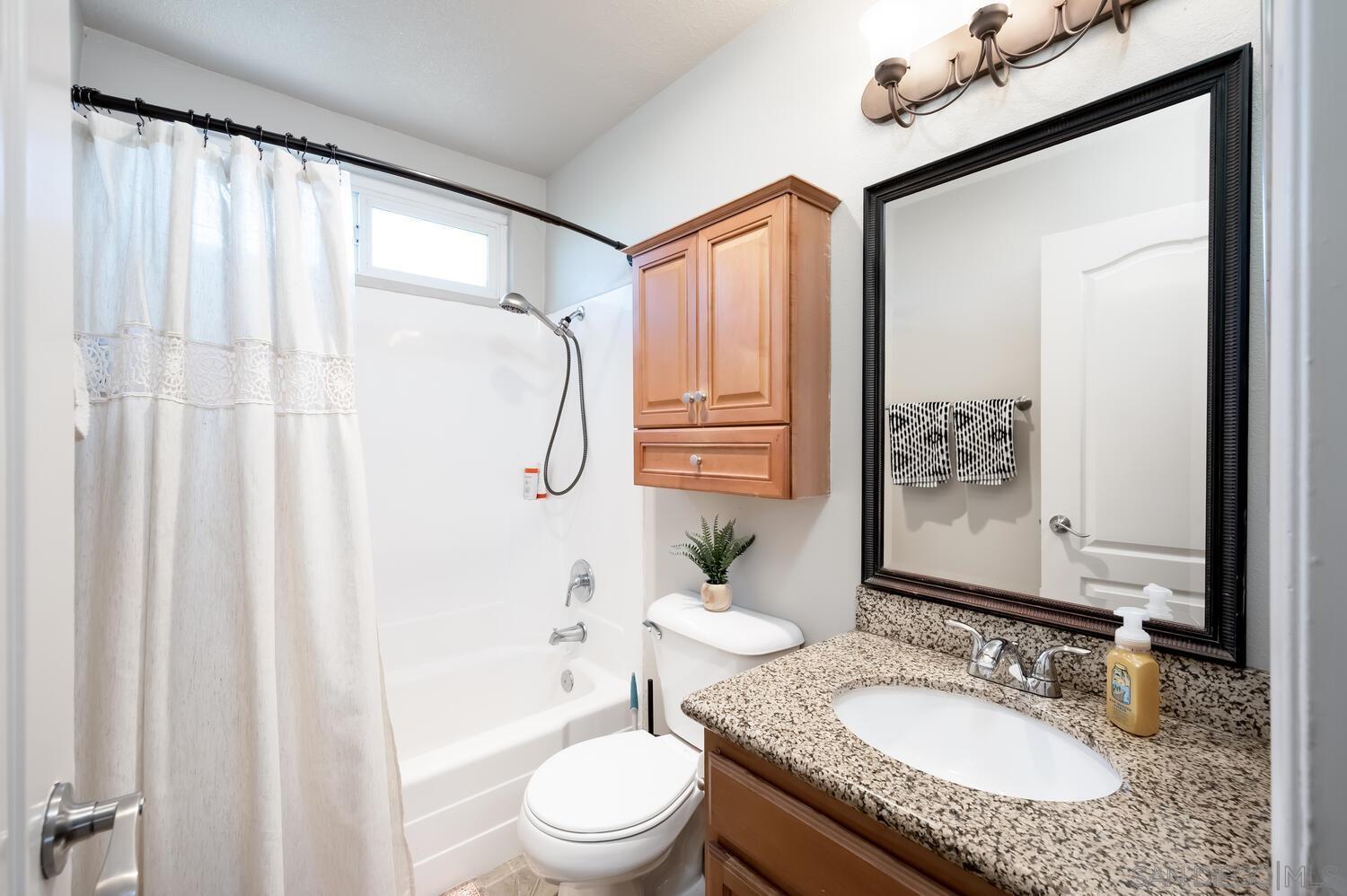 Detail Gallery Image 13 of 24 For 6333  College Grove Way, Uit 2104, San Diego,  CA 92115 - 1 Beds | 1 Baths