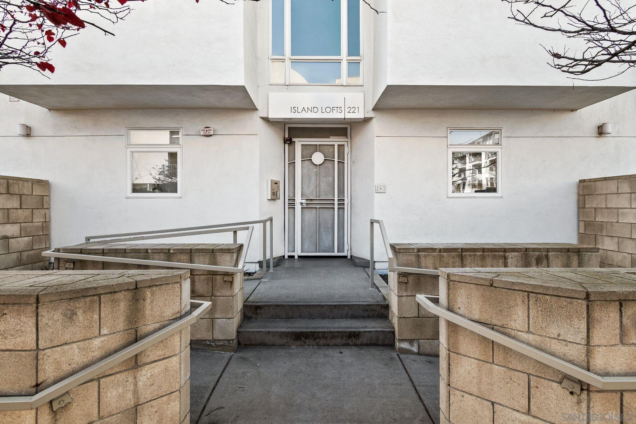 Detail Gallery Image 30 of 32 For 221  Island Ave  #503,  San Diego,  CA 92101 - 1 Beds | 2 Baths