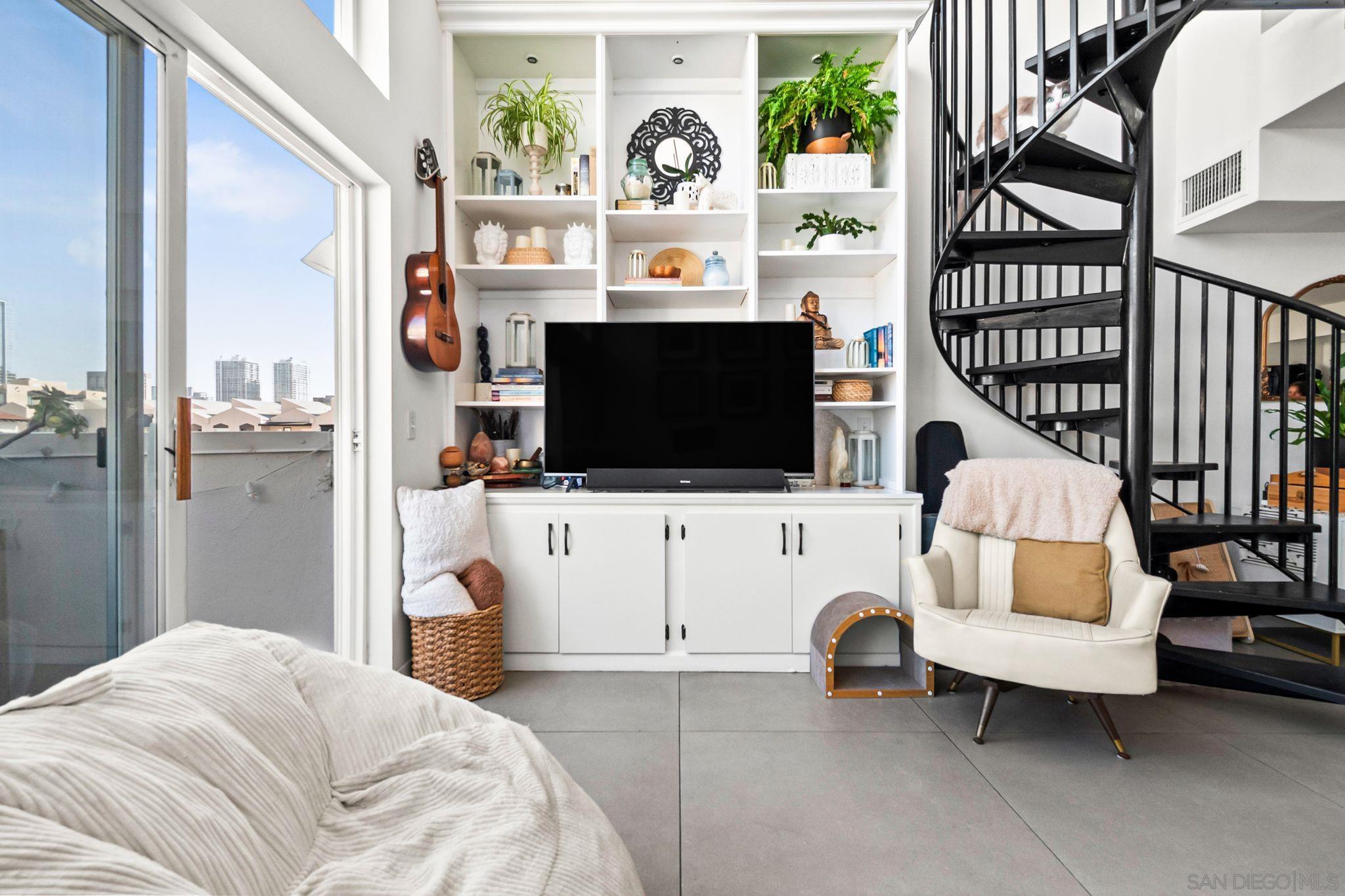 Detail Gallery Image 5 of 32 For 221  Island Ave  #503,  San Diego,  CA 92101 - 1 Beds | 2 Baths