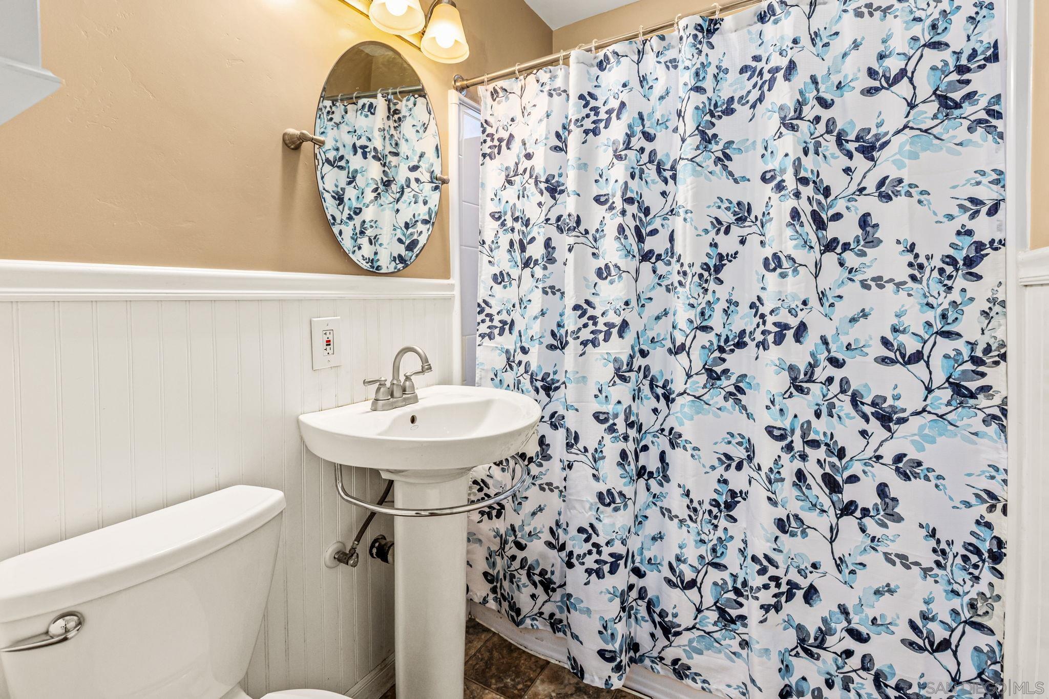 Detail Gallery Image 17 of 24 For 3448  Trophy, La Mesa,  CA 91941 - 2 Beds | 1 Baths
