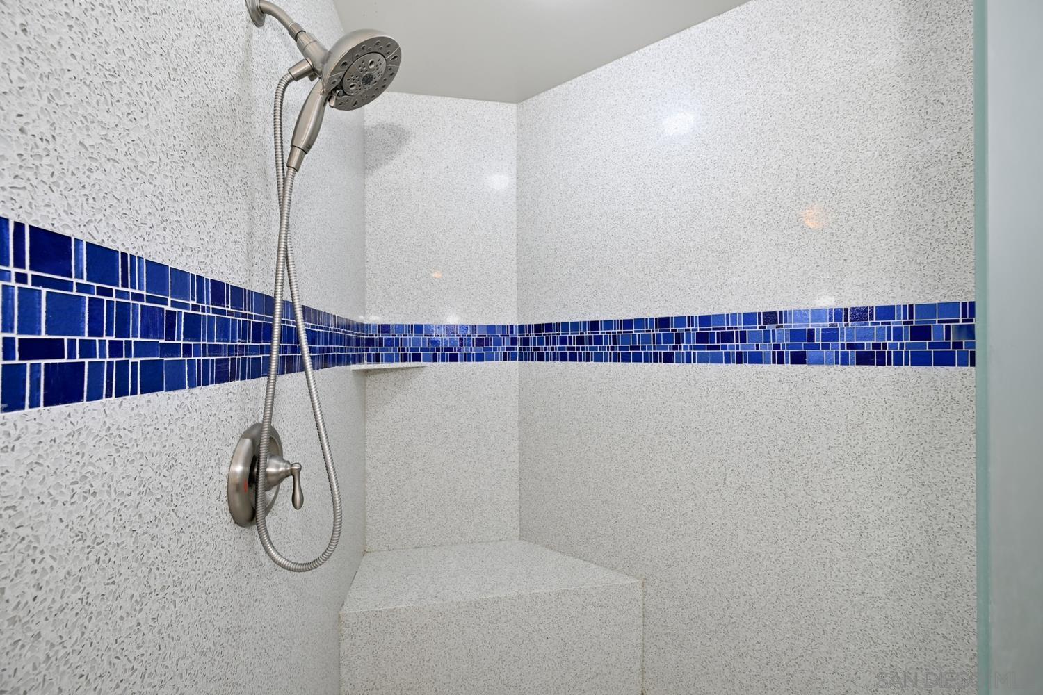 Detail Gallery Image 33 of 57 For 29190  Crystal Ridge Ct, Escondido,  CA 92026 - 5 Beds | 3/1 Baths