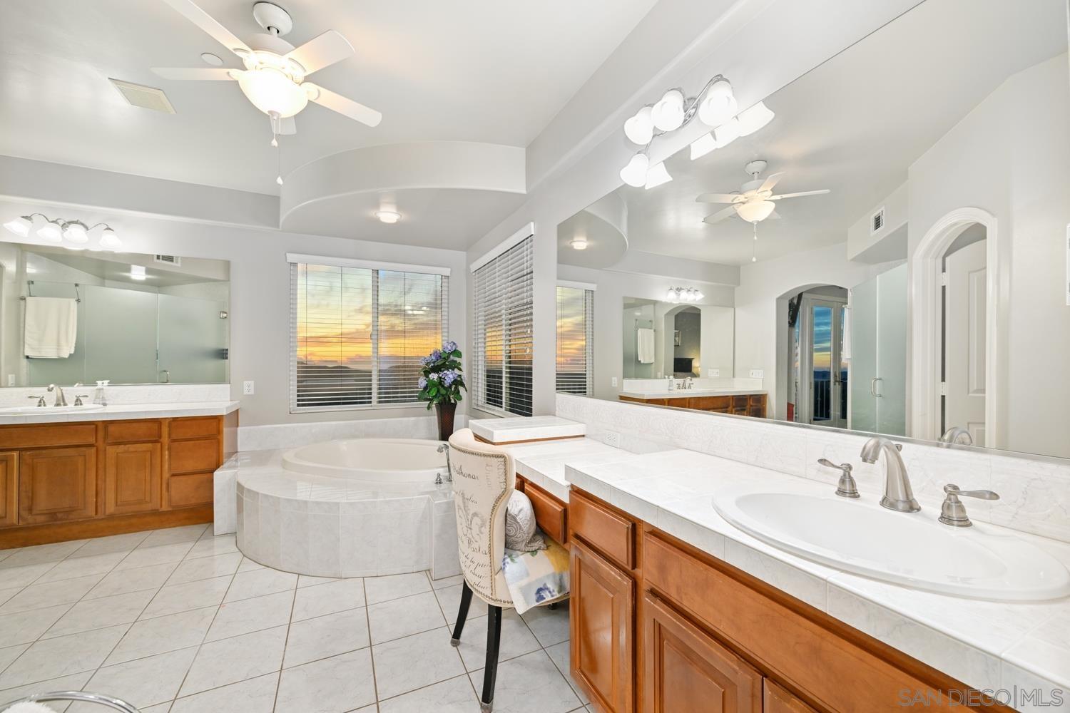 Detail Gallery Image 34 of 57 For 29190  Crystal Ridge Ct, Escondido,  CA 92026 - 5 Beds | 3/1 Baths