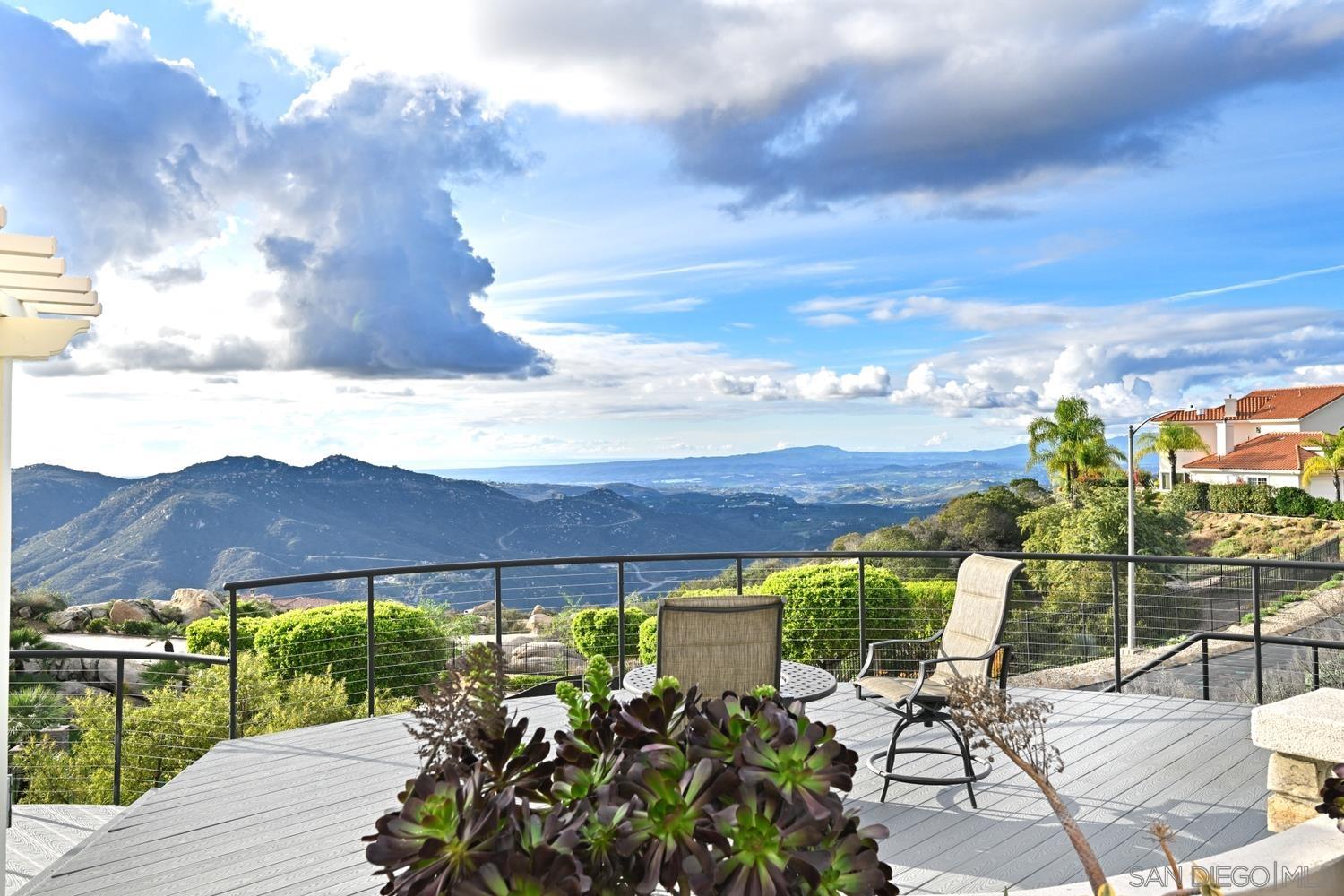 Detail Gallery Image 42 of 57 For 29190  Crystal Ridge Ct, Escondido,  CA 92026 - 5 Beds | 3/1 Baths