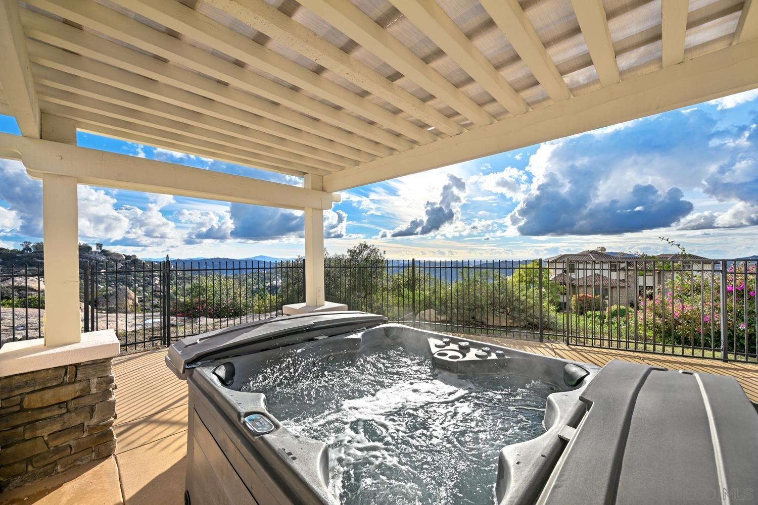 Detail Gallery Image 45 of 57 For 29190  Crystal Ridge Ct, Escondido,  CA 92026 - 5 Beds | 3/1 Baths