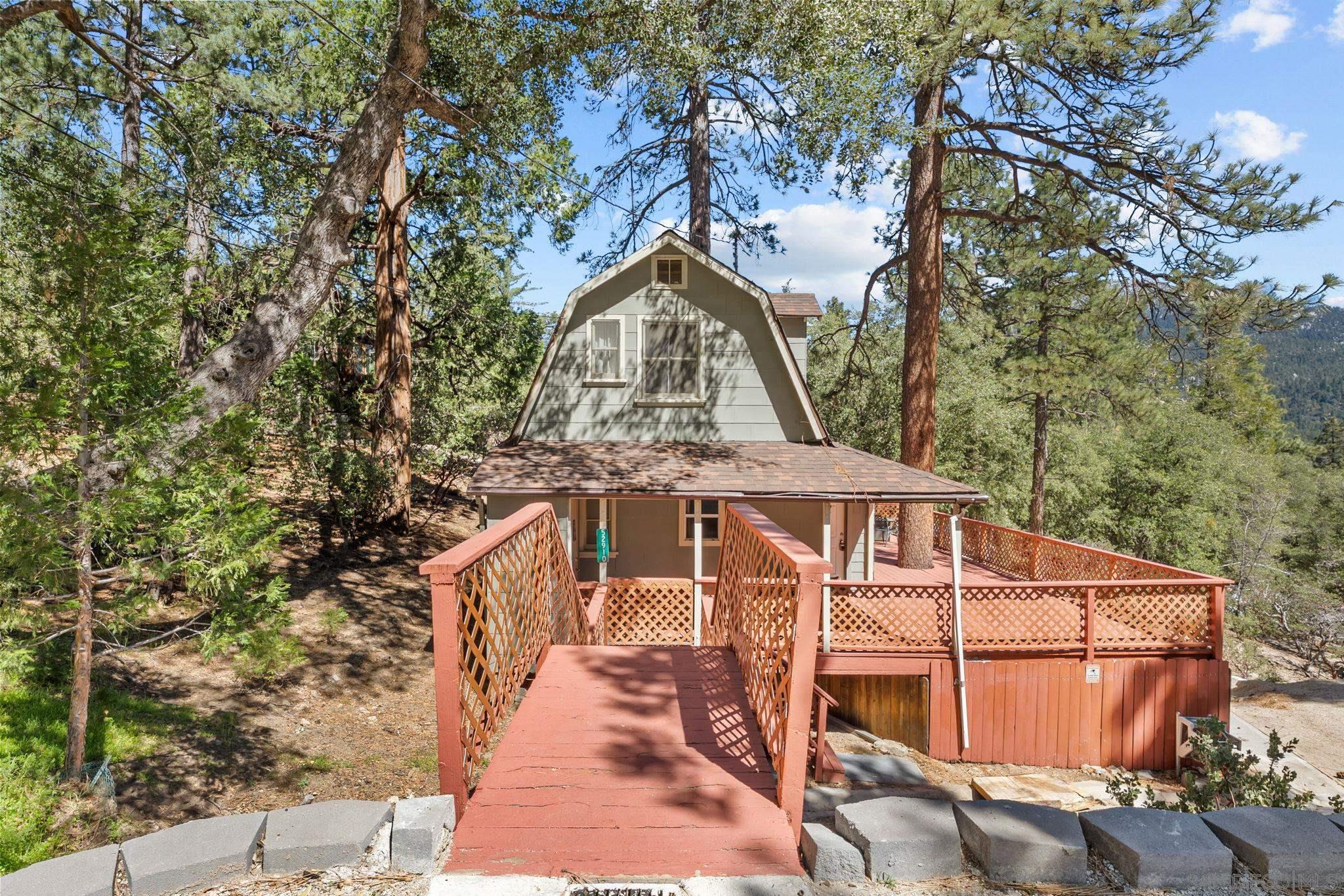Detail Gallery Image 4 of 40 For 52910  Cedar Dr, Idyllwild,  CA 92549 - 2 Beds | 2 Baths