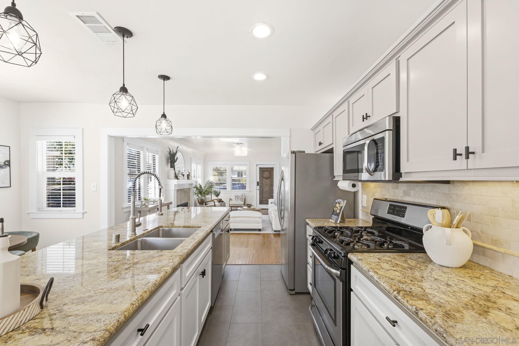 Detail Gallery Image 21 of 64 For 3315  Gregory St, San Diego,  CA 92104 - 2 Beds | 1 Baths