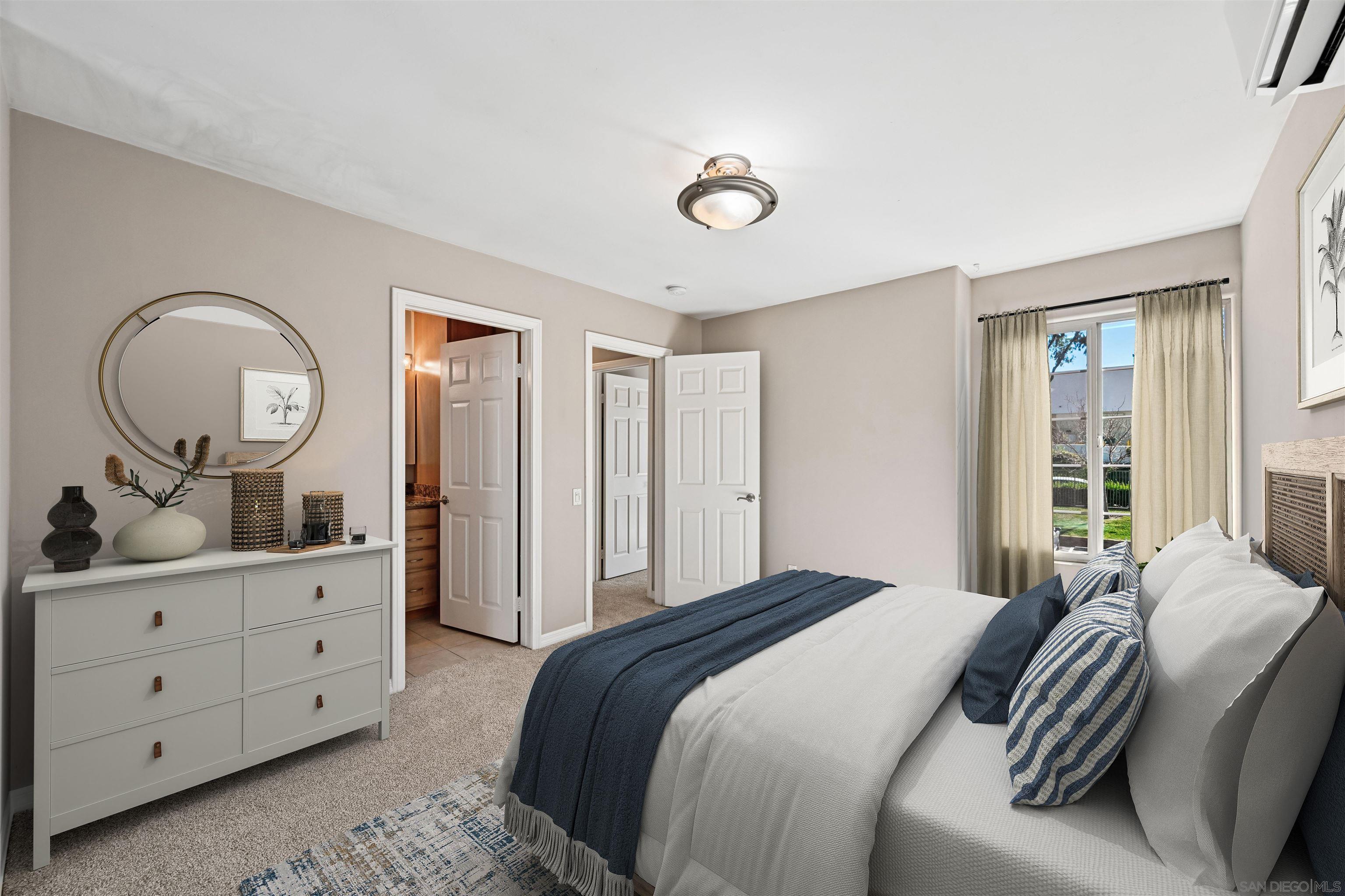 Detail Gallery Image 15 of 29 For 5252  Balboa Arms Dr  #205,  San Diego,  CA 92117 - 3 Beds | 2 Baths