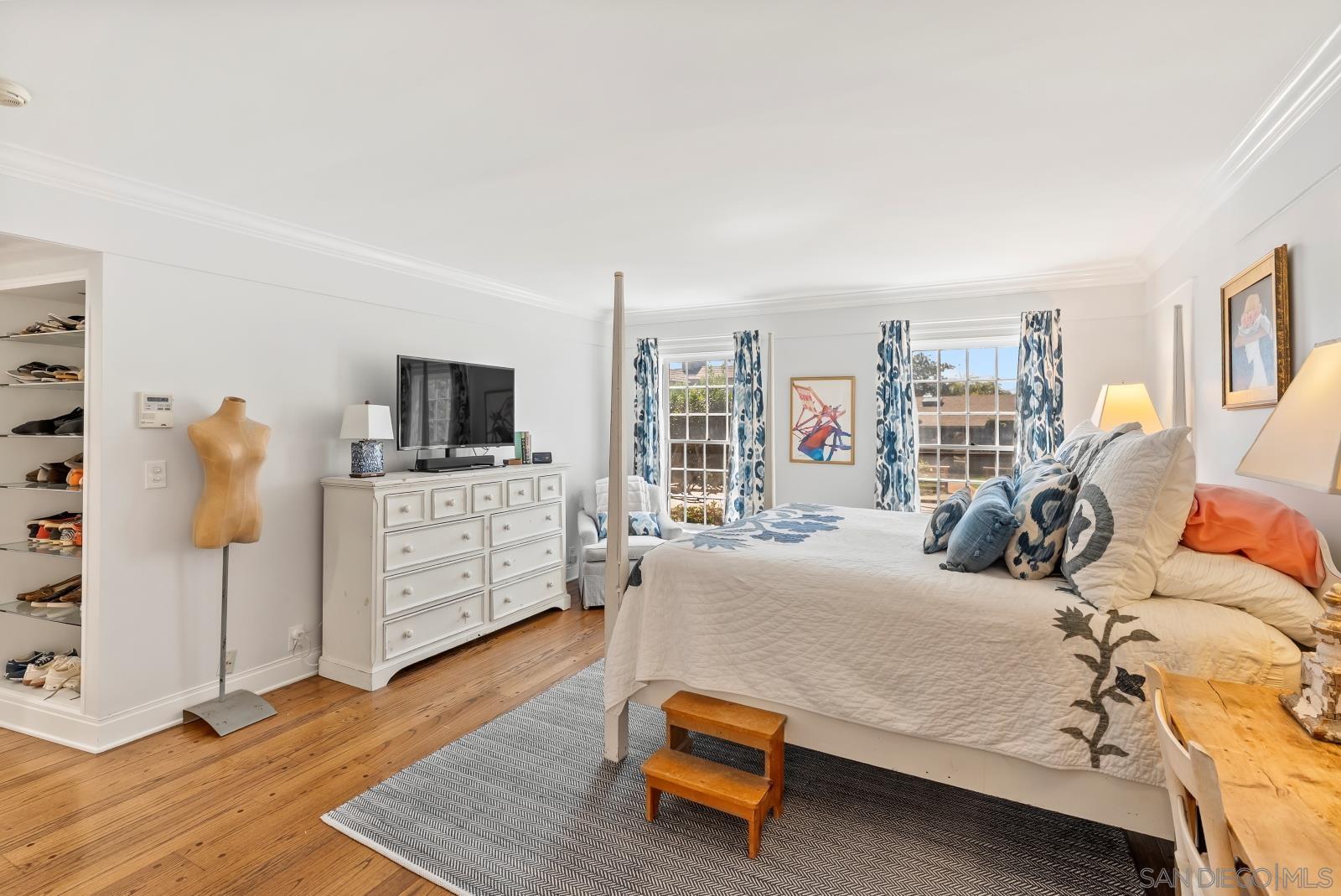 Detail Gallery Image 20 of 32 For 6021  Vista De La Mesa, La Jolla,  CA 92037 - 2 Beds | 2/1 Baths