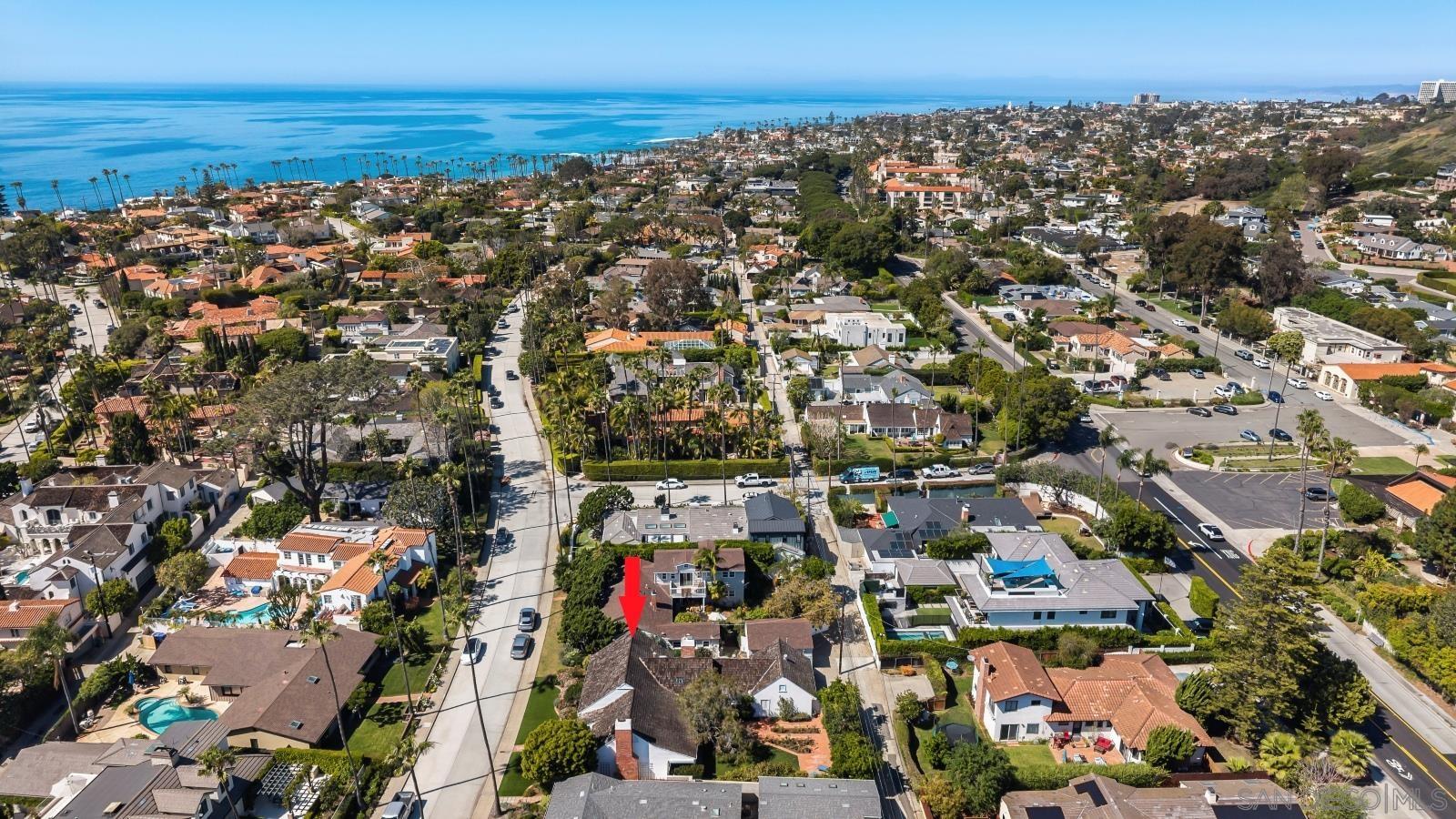 Detail Gallery Image 31 of 32 For 6021  Vista De La Mesa, La Jolla,  CA 92037 - 2 Beds | 2/1 Baths