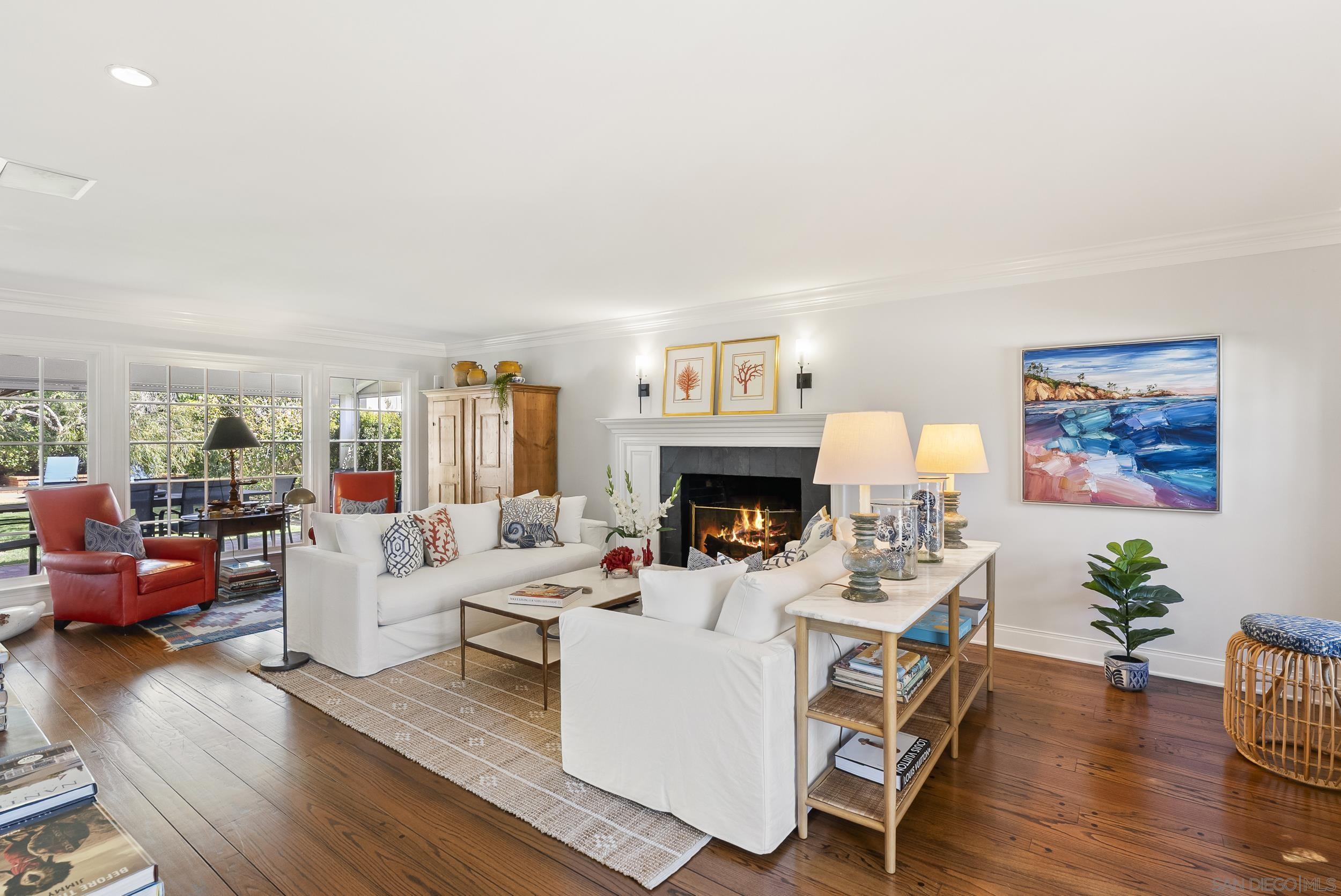 Detail Gallery Image 5 of 32 For 6021  Vista De La Mesa, La Jolla,  CA 92037 - 2 Beds | 2/1 Baths