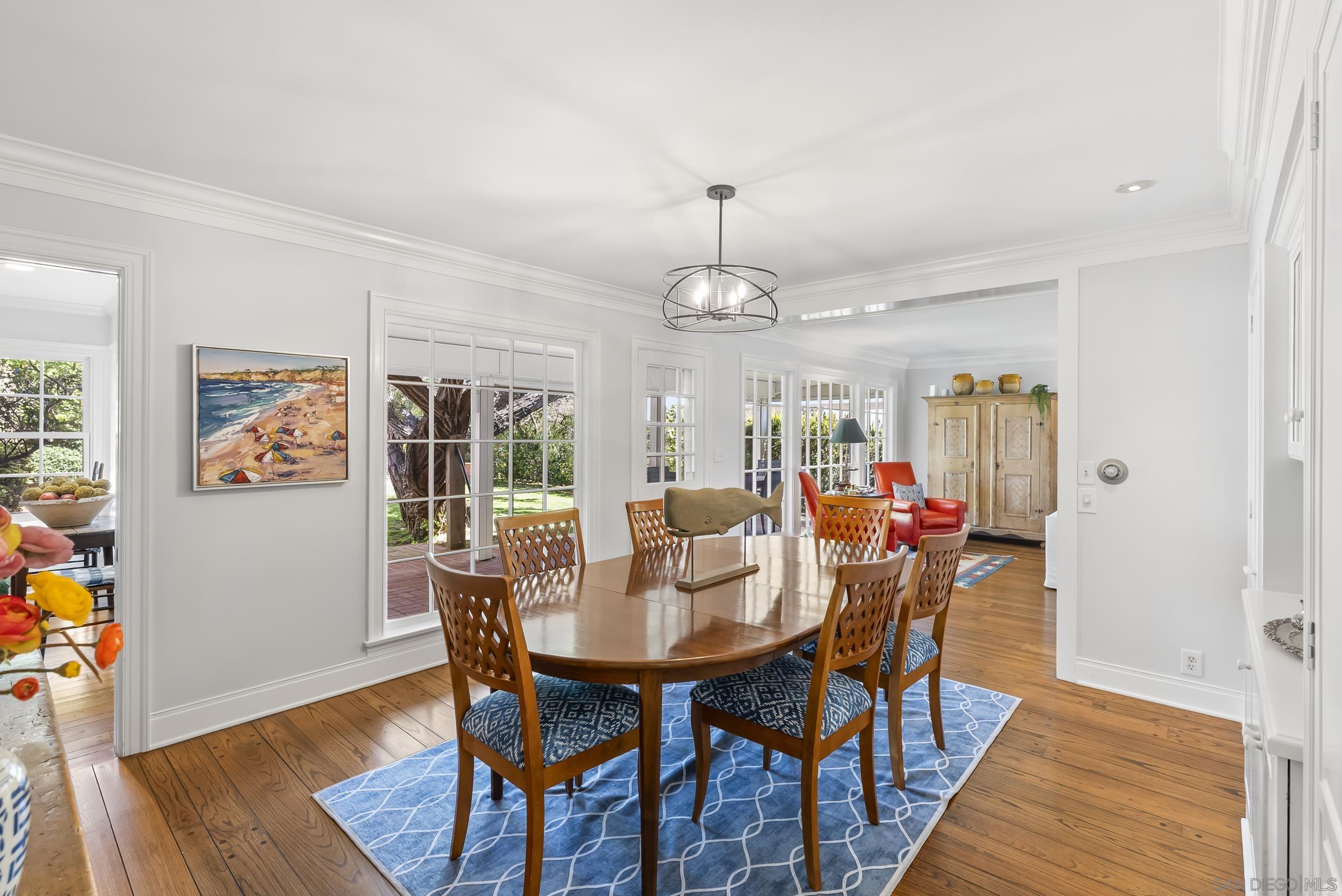 Detail Gallery Image 9 of 32 For 6021  Vista De La Mesa, La Jolla,  CA 92037 - 2 Beds | 2/1 Baths