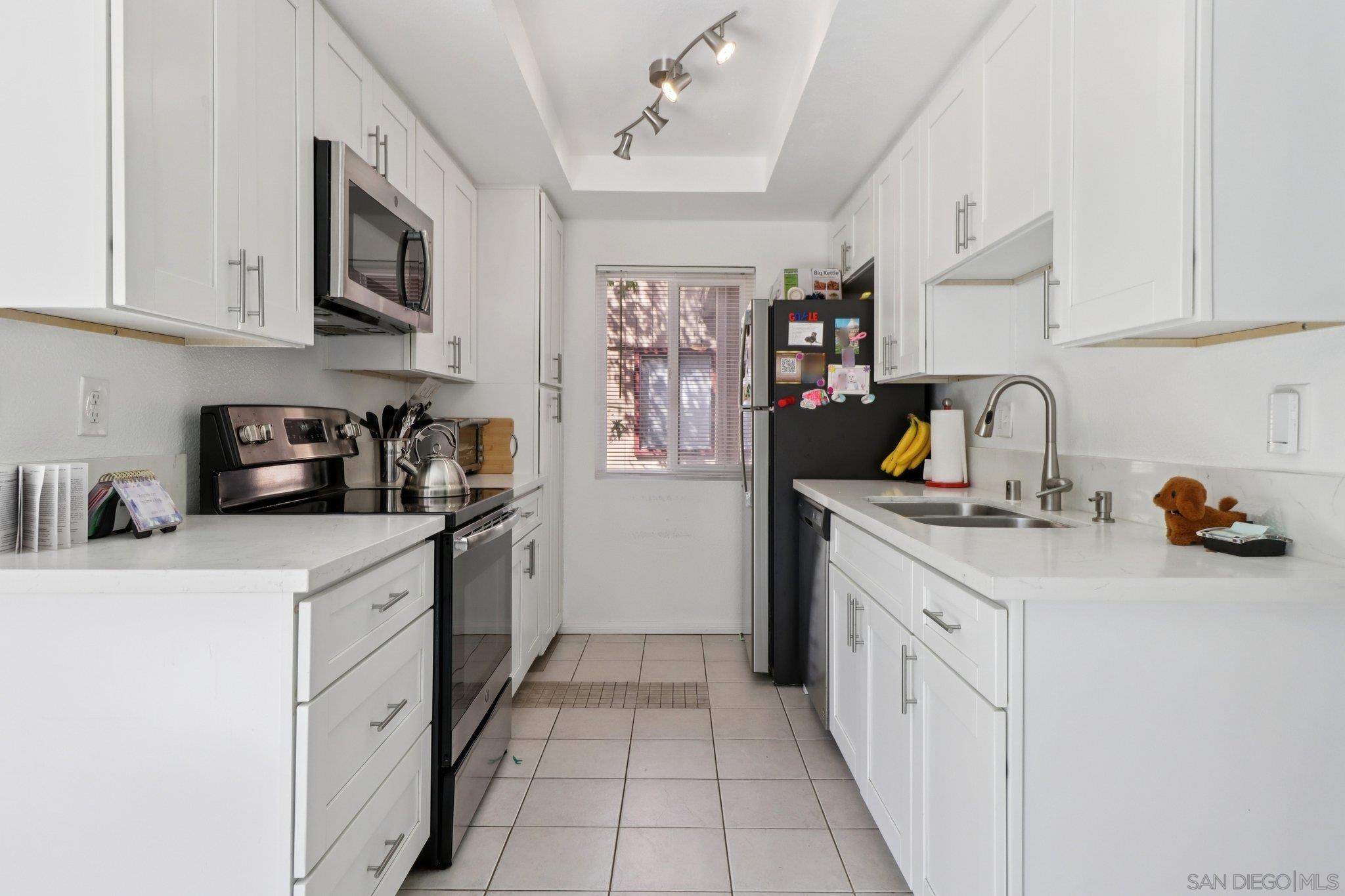 Detail Gallery Image 13 of 42 For 6540  College Grove  #30,  San Diego,  CA 92115 - 2 Beds | 1 Baths