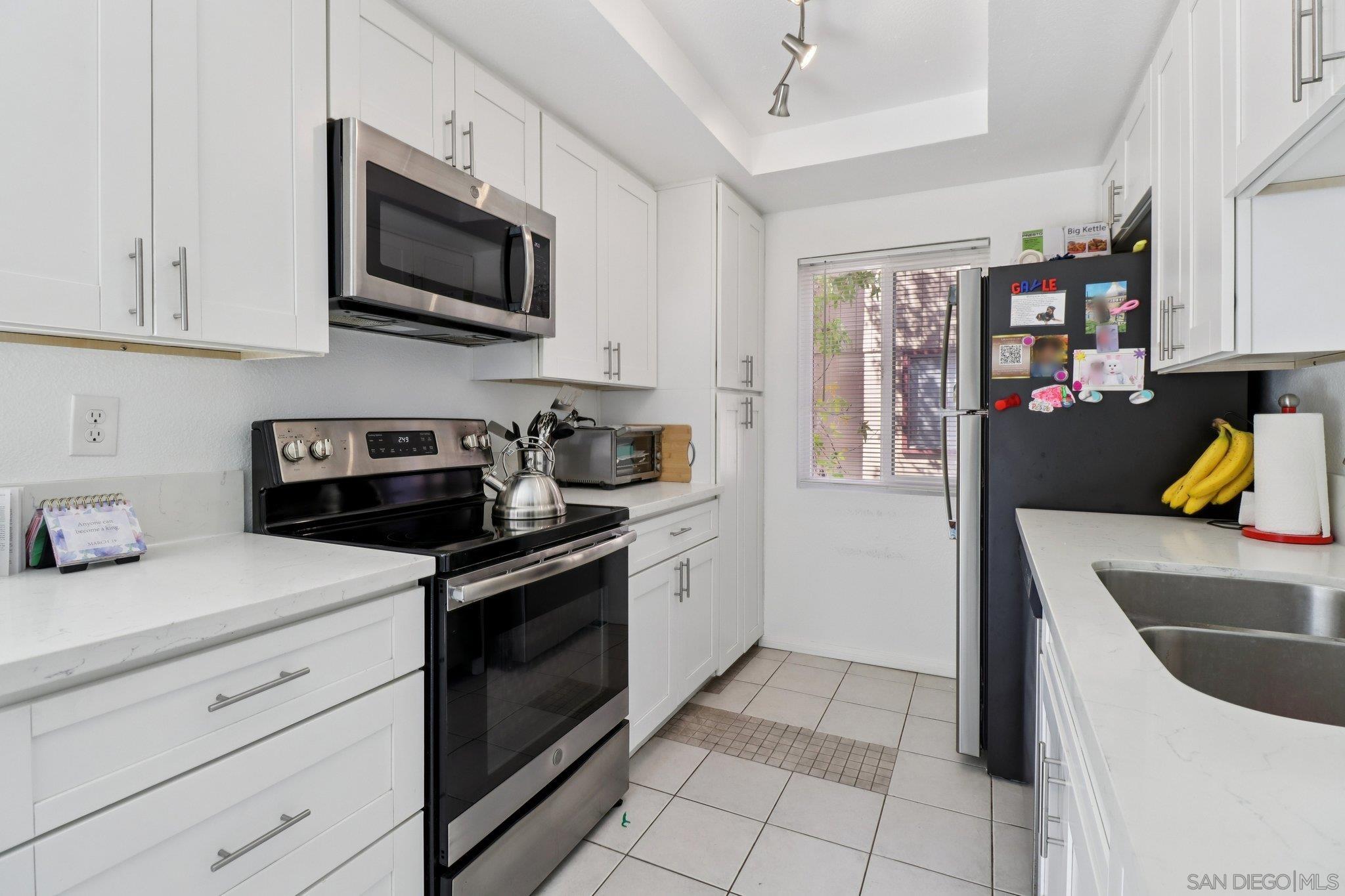 Detail Gallery Image 8 of 42 For 6540  College Grove  #30,  San Diego,  CA 92115 - 2 Beds | 1 Baths