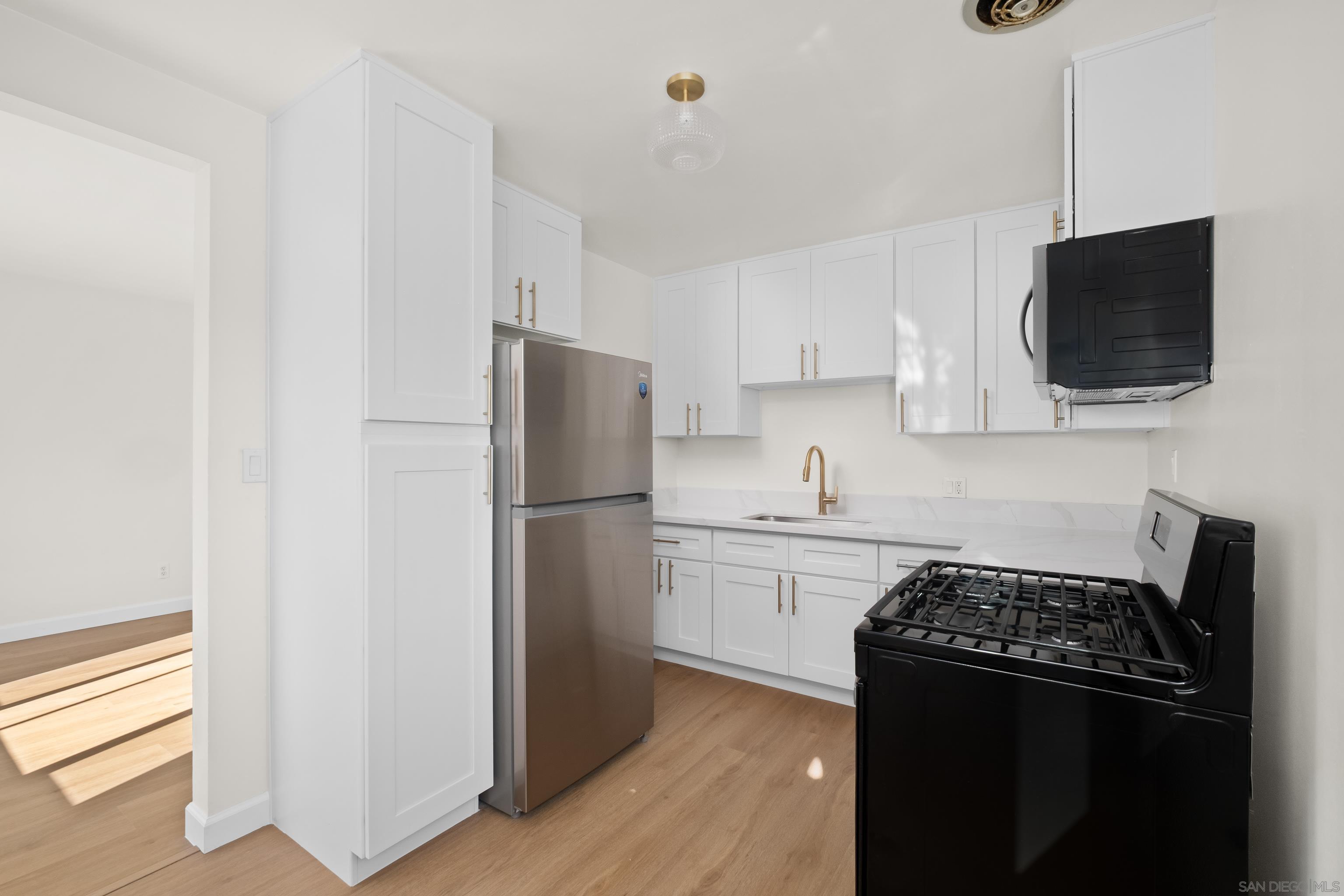 Detail Gallery Image 23 of 75 For 4419-23  Mississippi St, San Diego,  CA 92116 - – Beds | – Baths