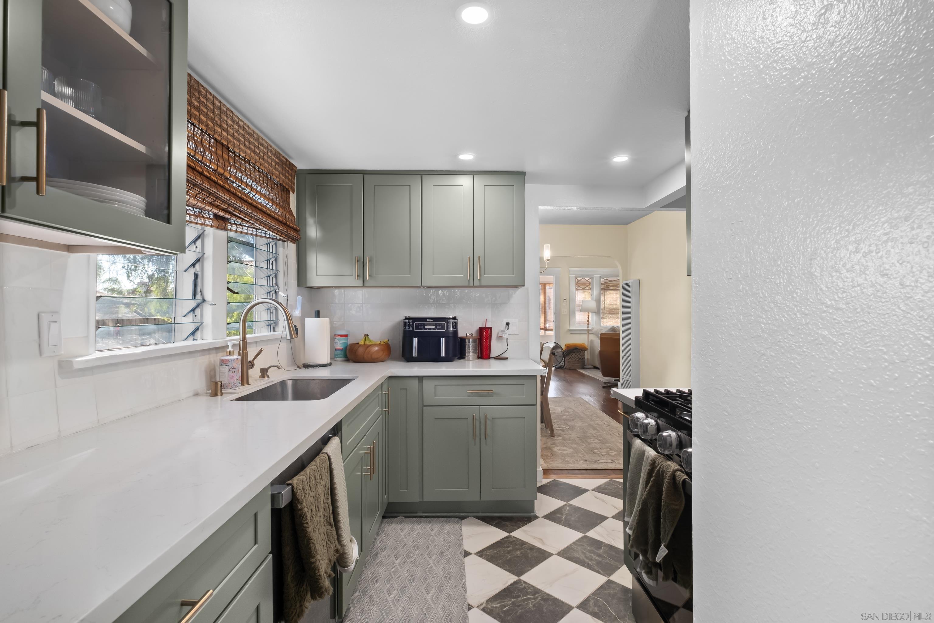 Detail Gallery Image 62 of 75 For 4419-23  Mississippi St, San Diego,  CA 92116 - – Beds | – Baths