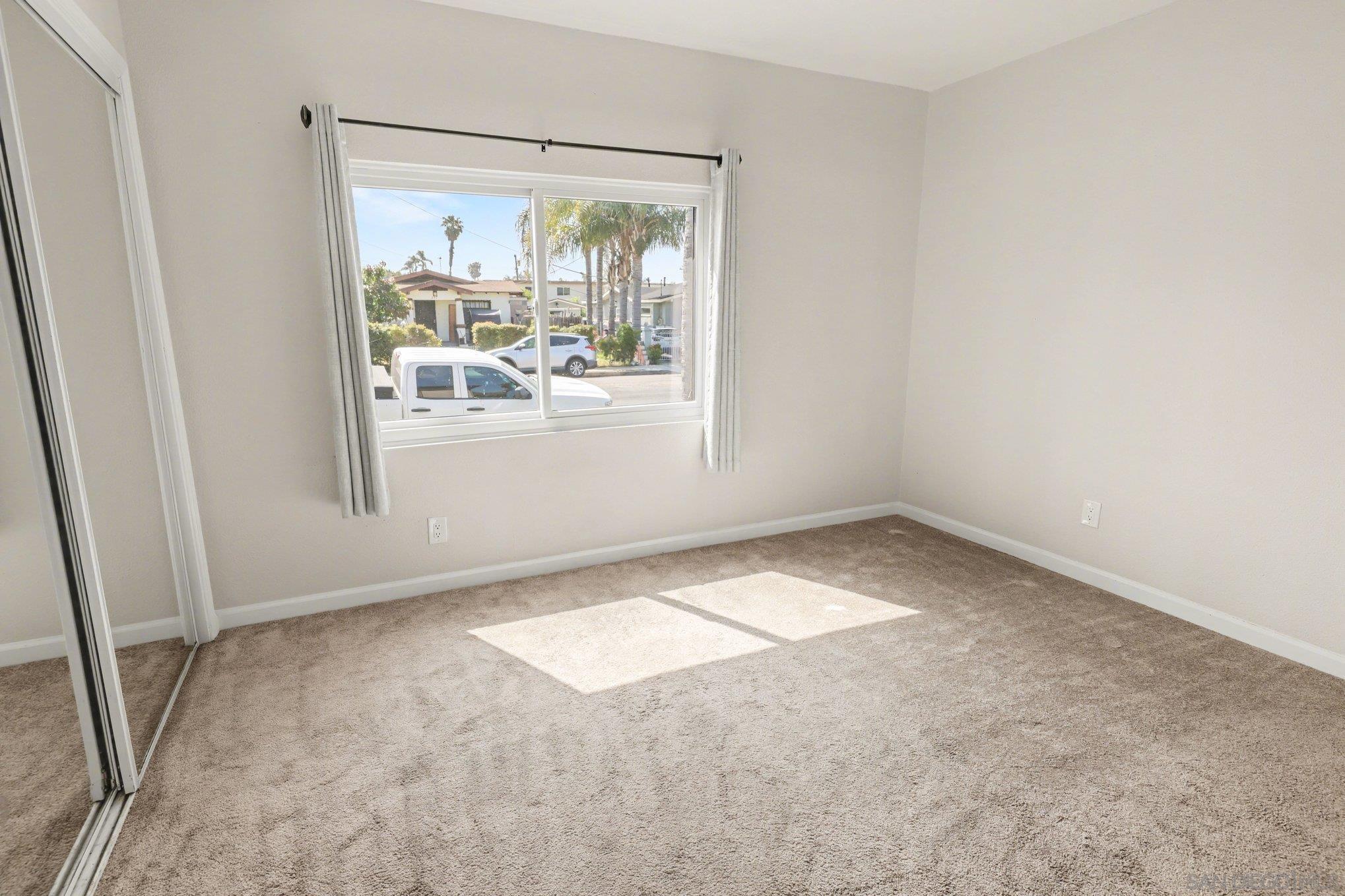 Detail Gallery Image 30 of 37 For 3994  Division St, San Diego,  CA 92113 - 3 Beds | 2 Baths